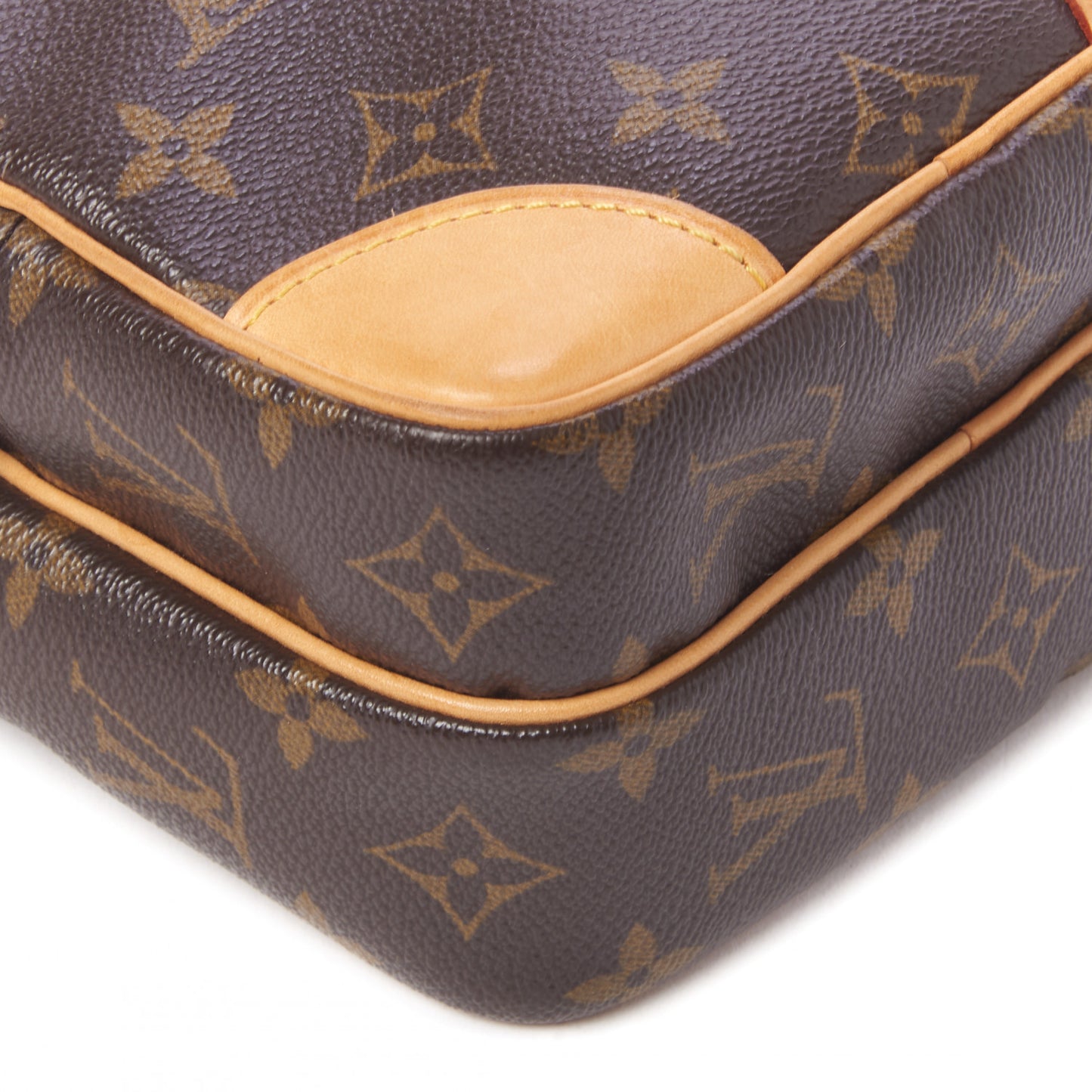 Monogram Amazone