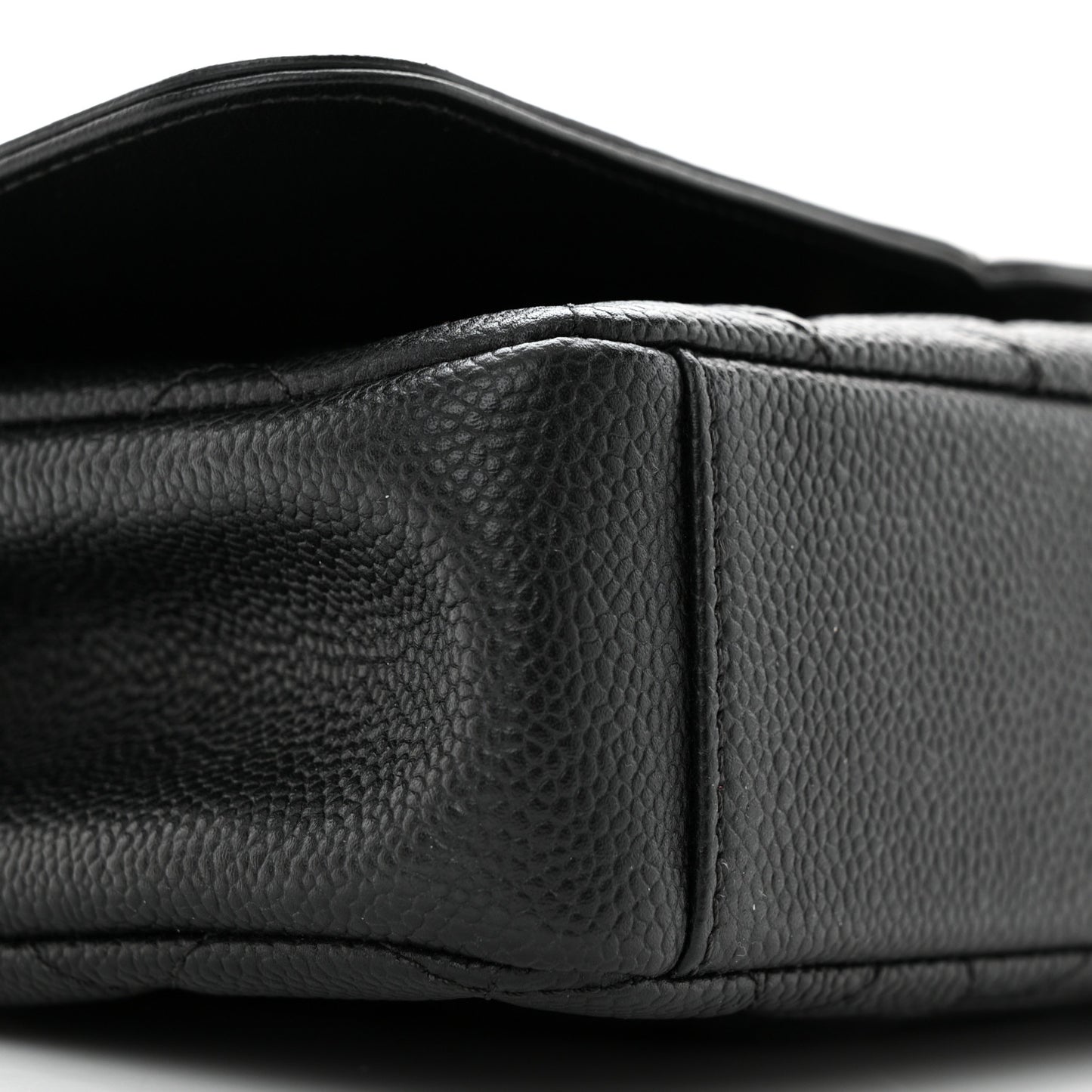 Caviar Quilted Small CC Filigree Flap Black