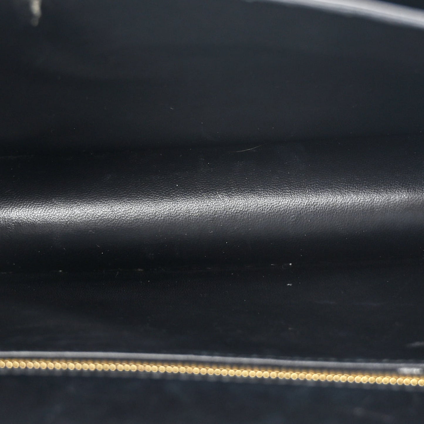 Epsom Constance 24 Black