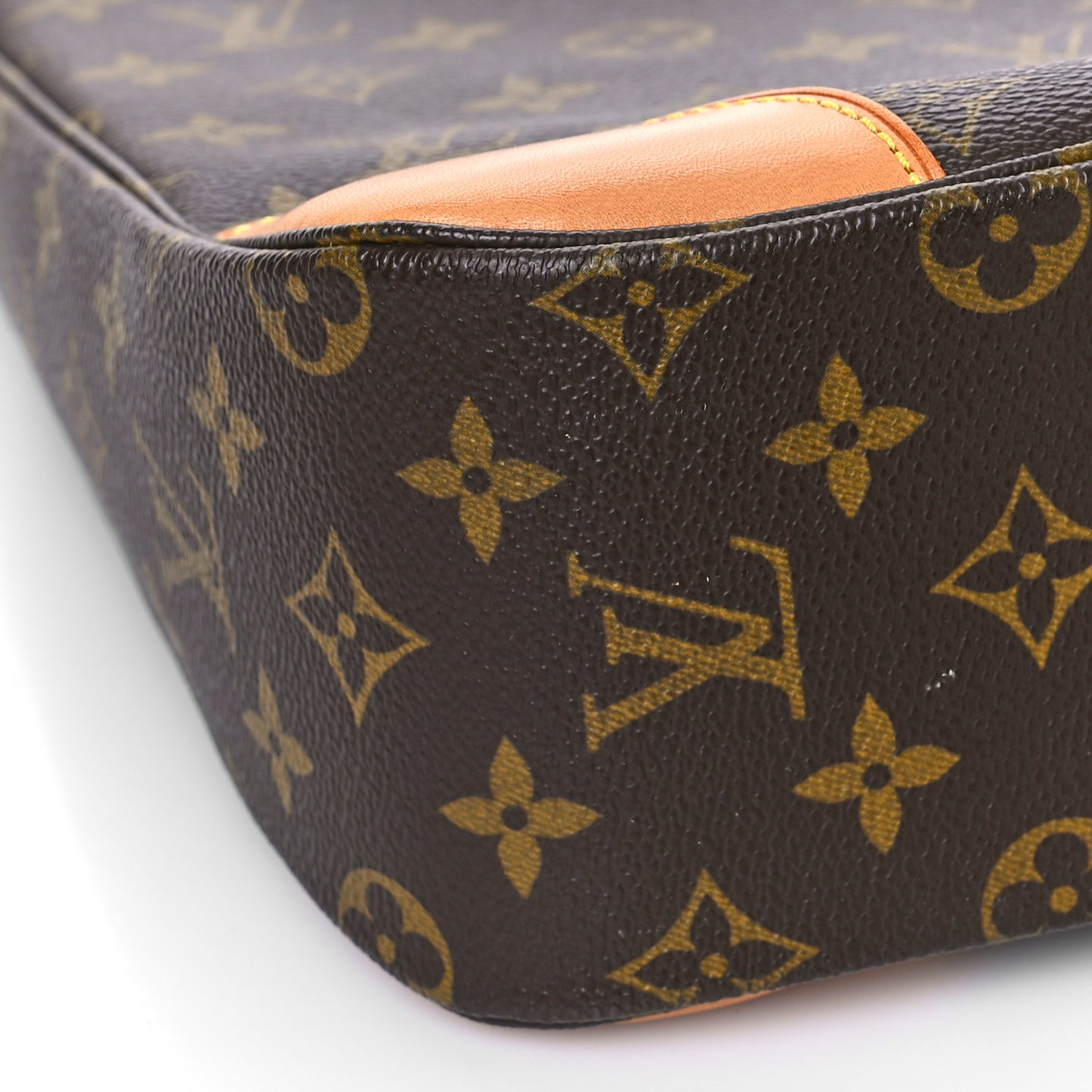 Monogram Boulogne 30