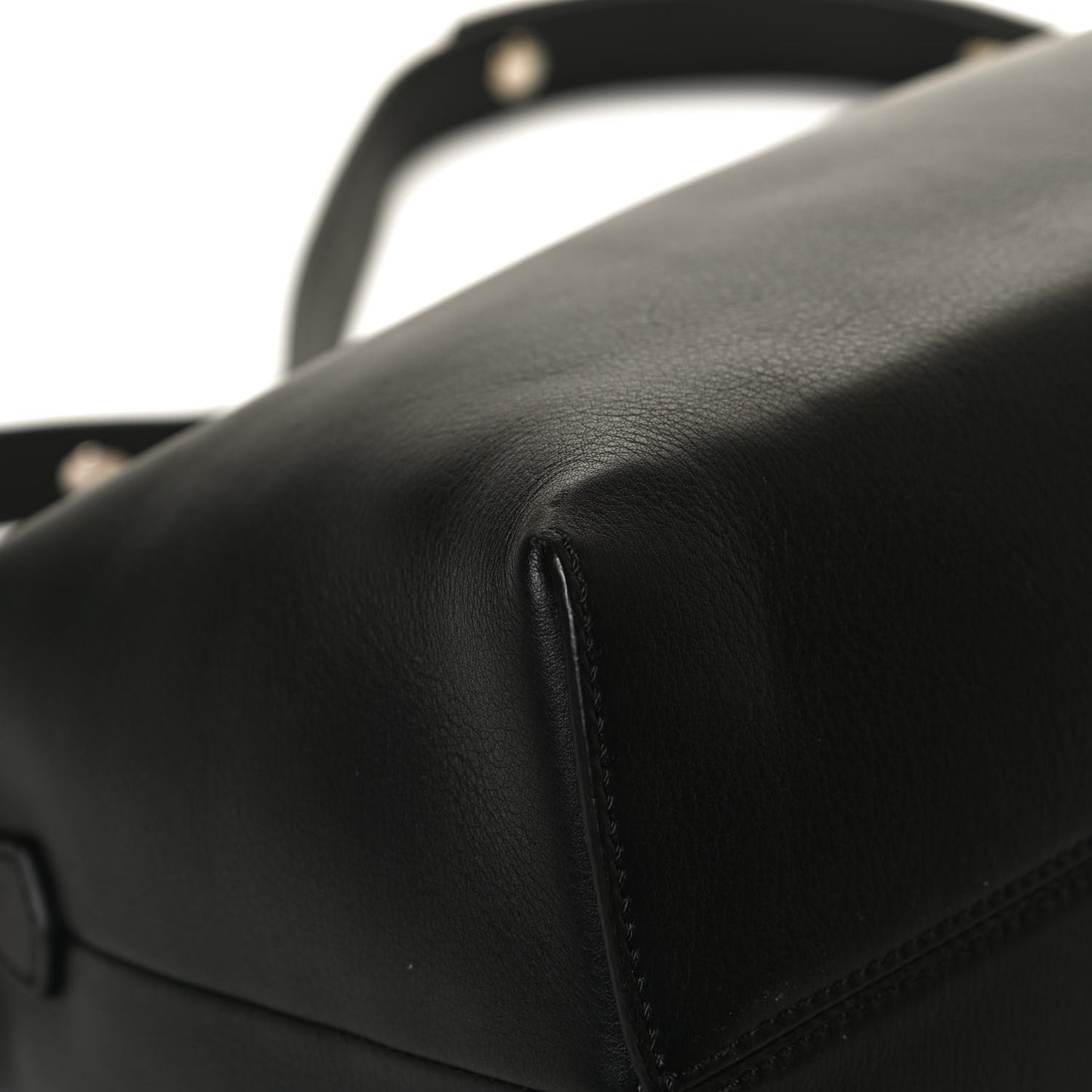 Vitello Dolce Marmol Large By The Way Boston Bag Black