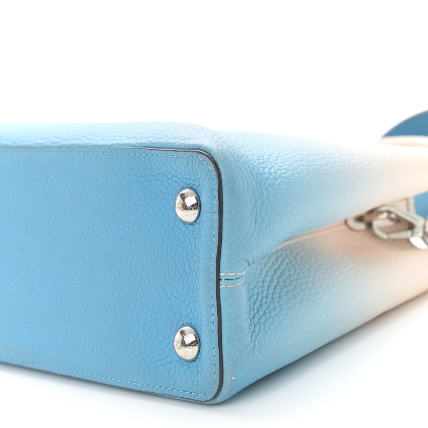 Taurillon Capucines MM Gradient Blue