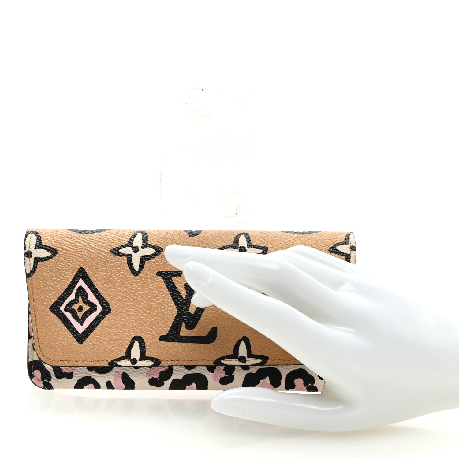 Louis Vuitton Monogram Giant Wild At Heart Sunglasses Case Arizona 2 of 6