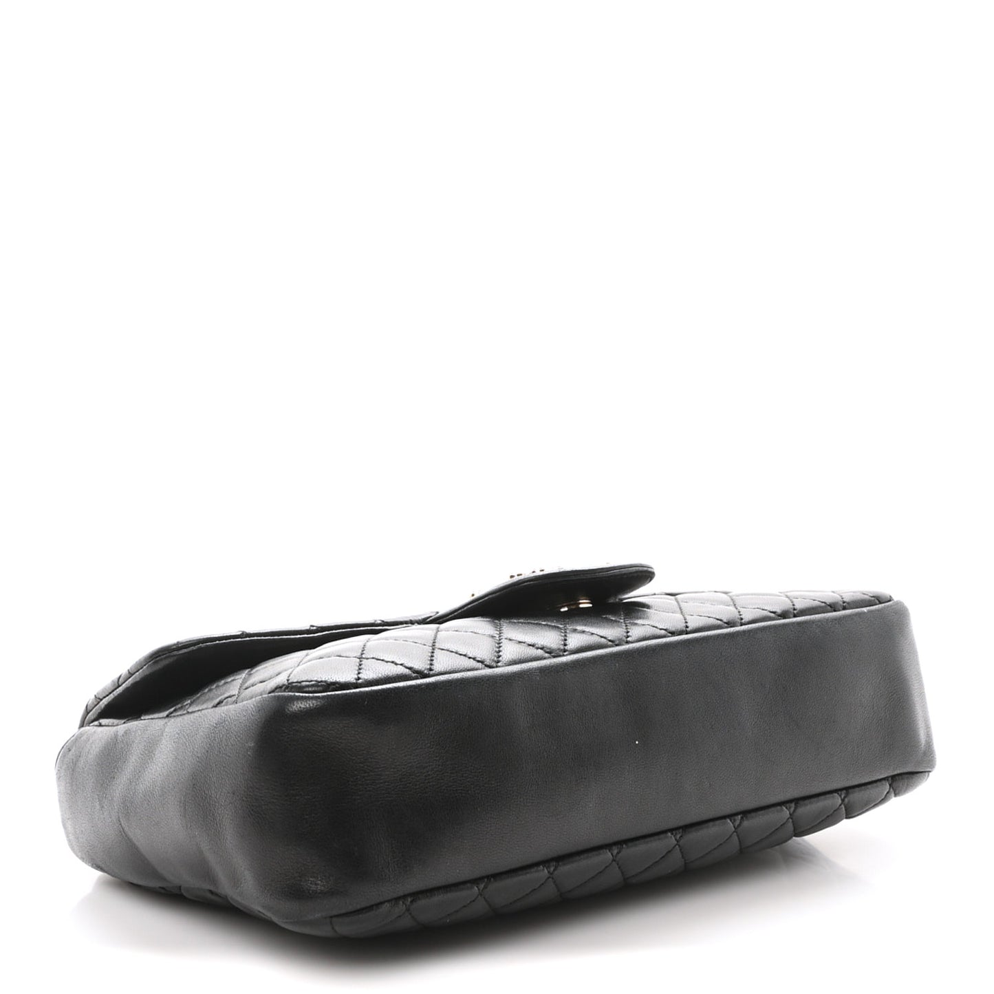Lambskin Quilted Medium Westminster Pearl Flap Black