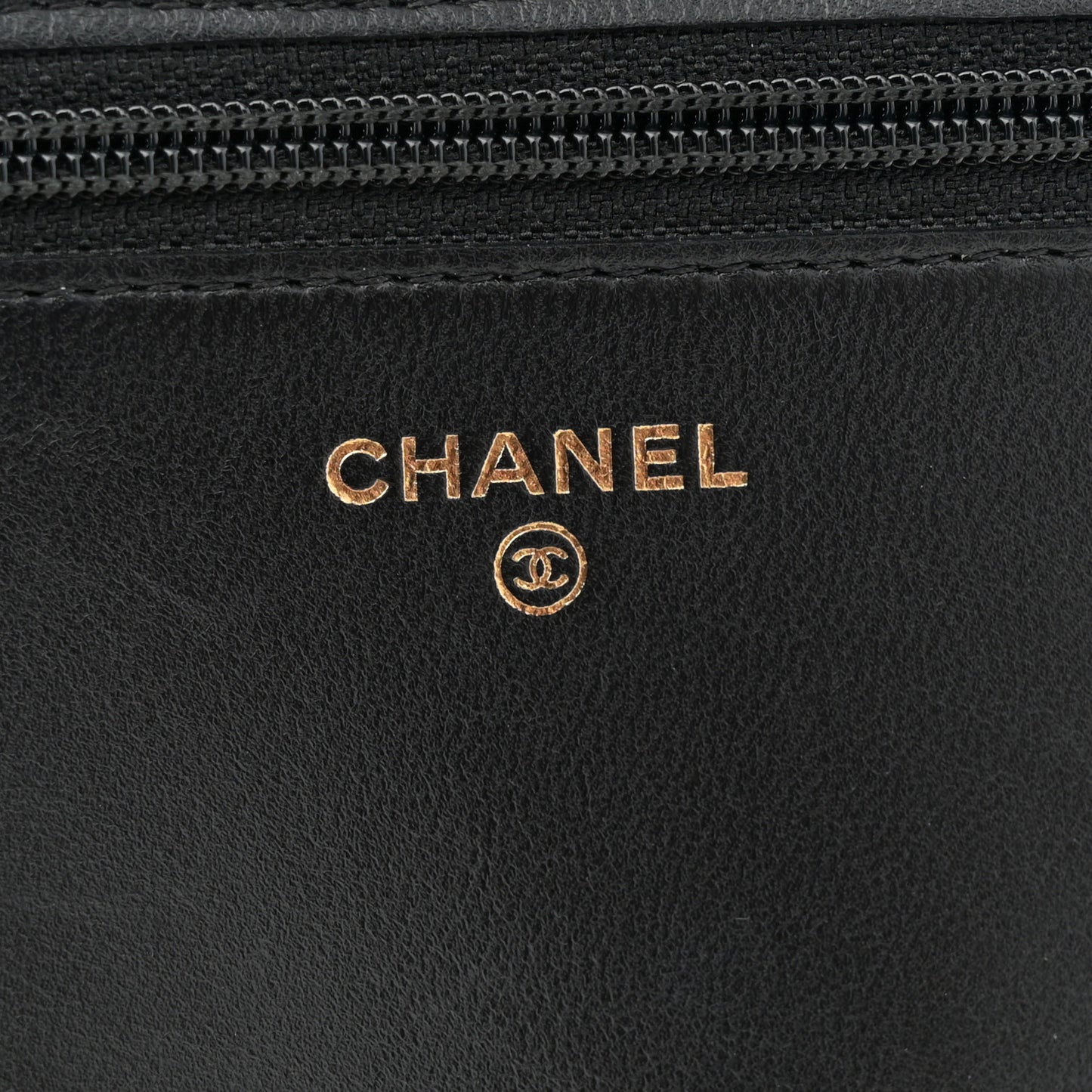 Caviar Chevron Quilted Boy Wallet On Chain WOC Black