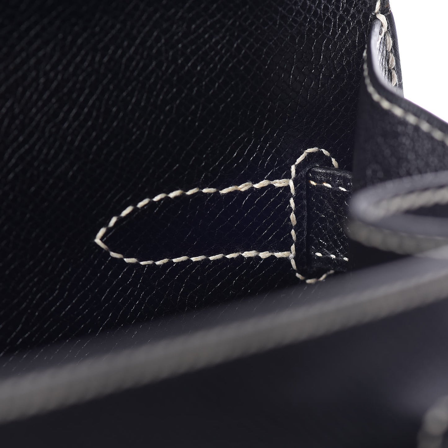 Veau Grain Lisse Kelly Sellier 32 Black