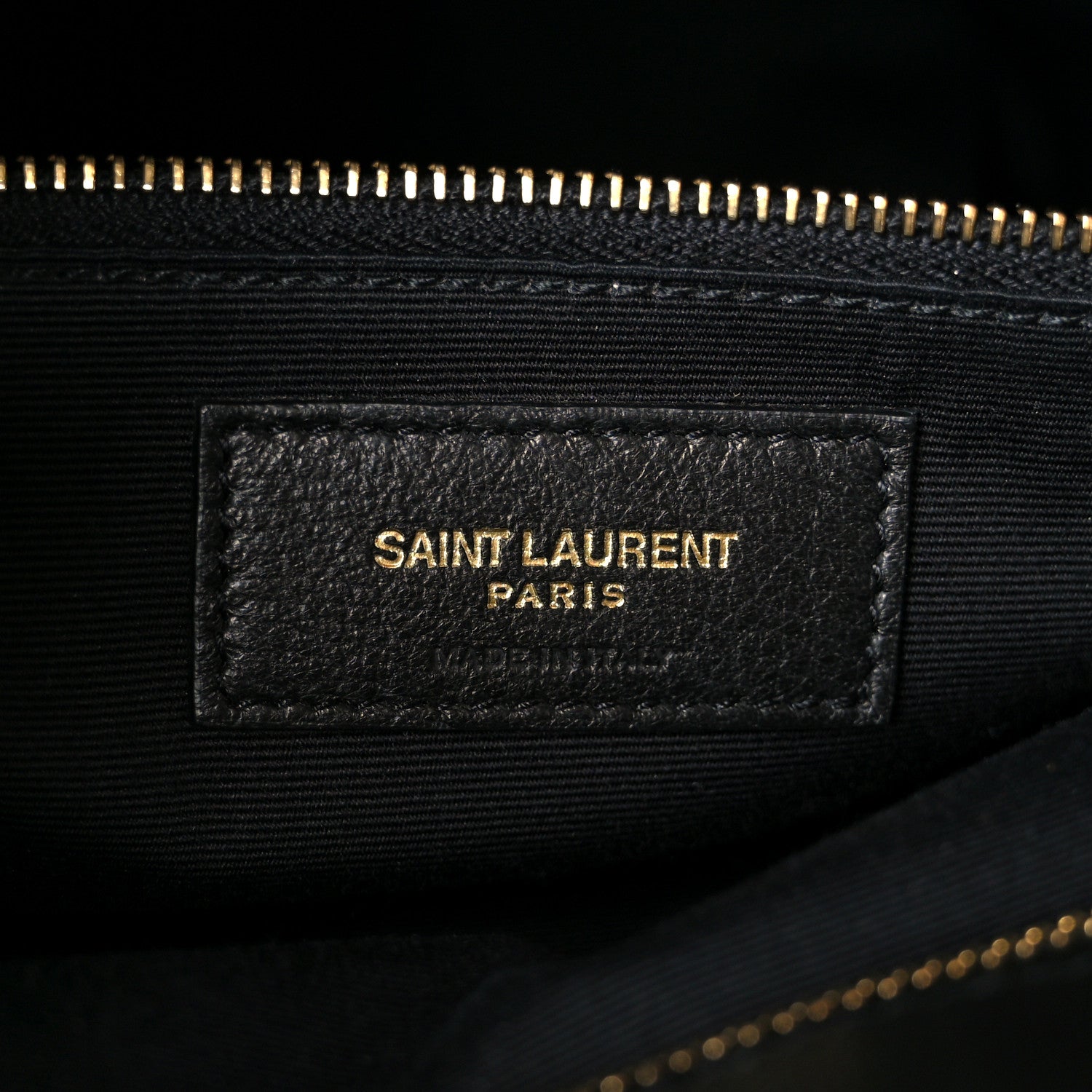 Saint Laurent Grain de Poudre Matelasse Chevron Medium Tribeca Shopping Bag Black 7 of 12