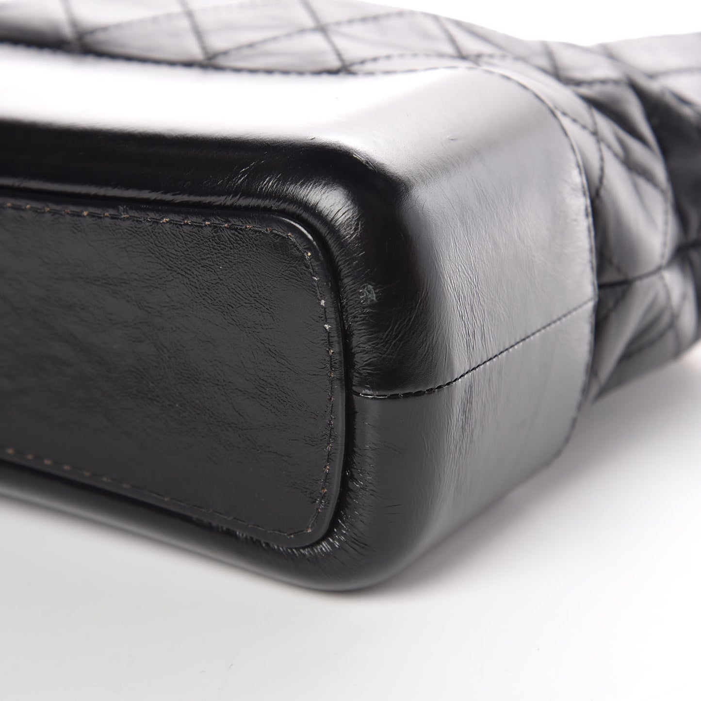 Aged Calfskin Quilted Medium Gabrielle Hobo Black