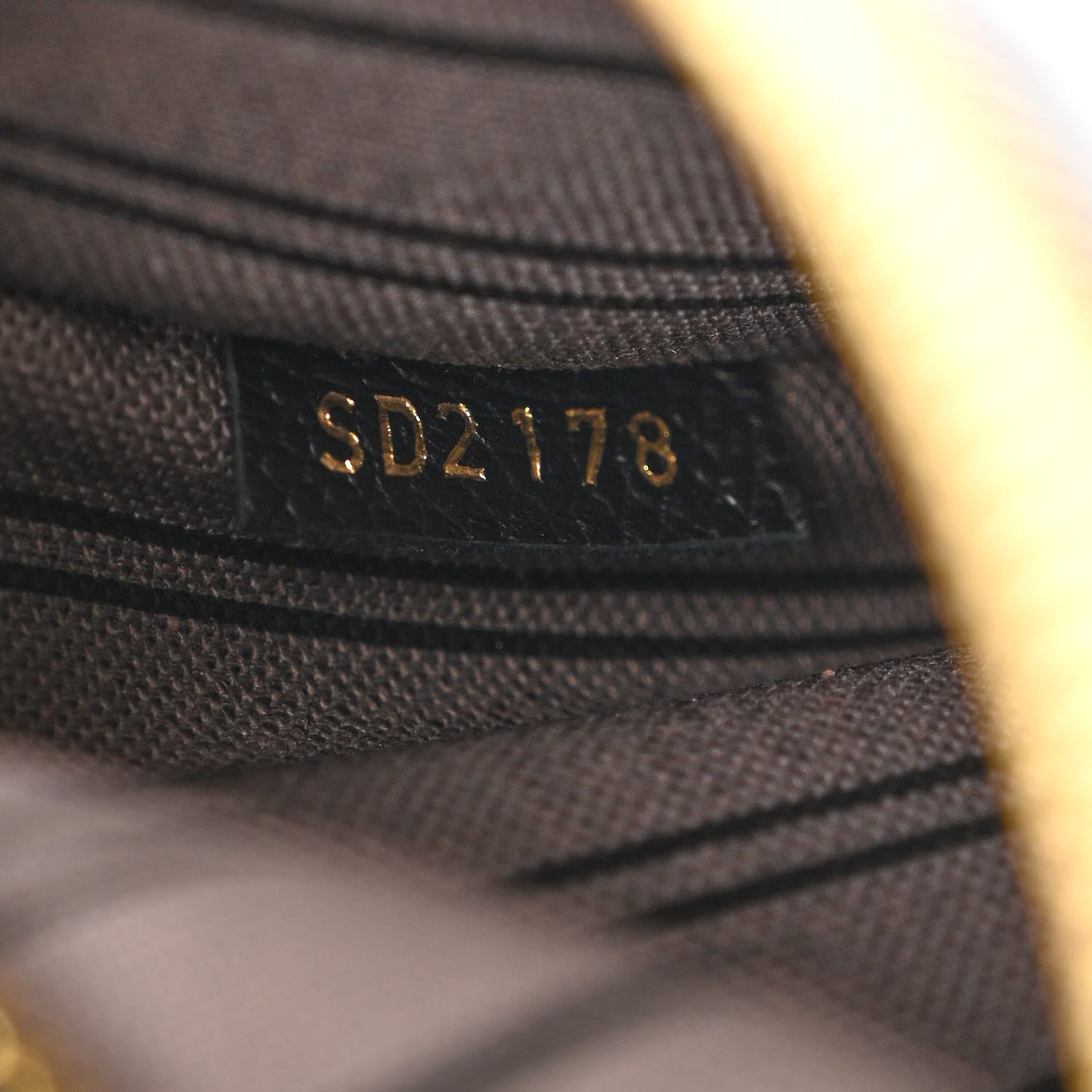 Louis Vuitton Empreinte Pochette Metis Black 8 of 12