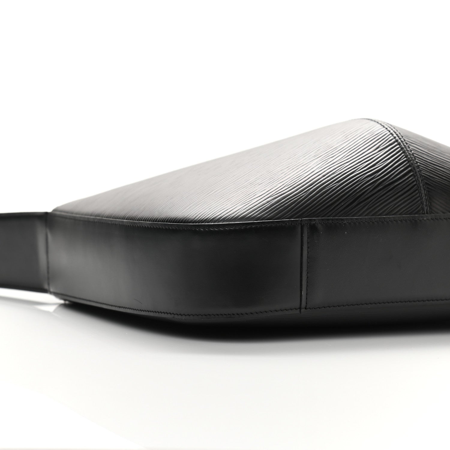 Louis Vuitton Epi Reverie Black 8 of 9