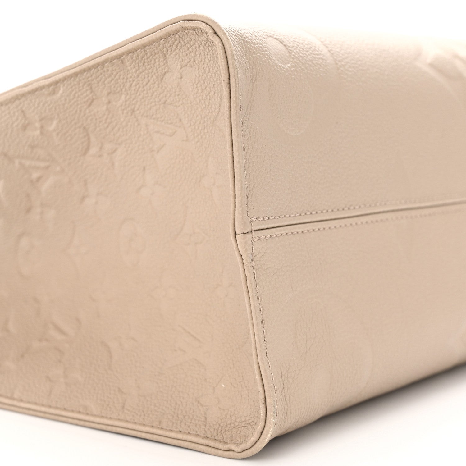 Louis Vuitton Empreinte Monogram Giant Onthego MM Tourterelle 8 of 12