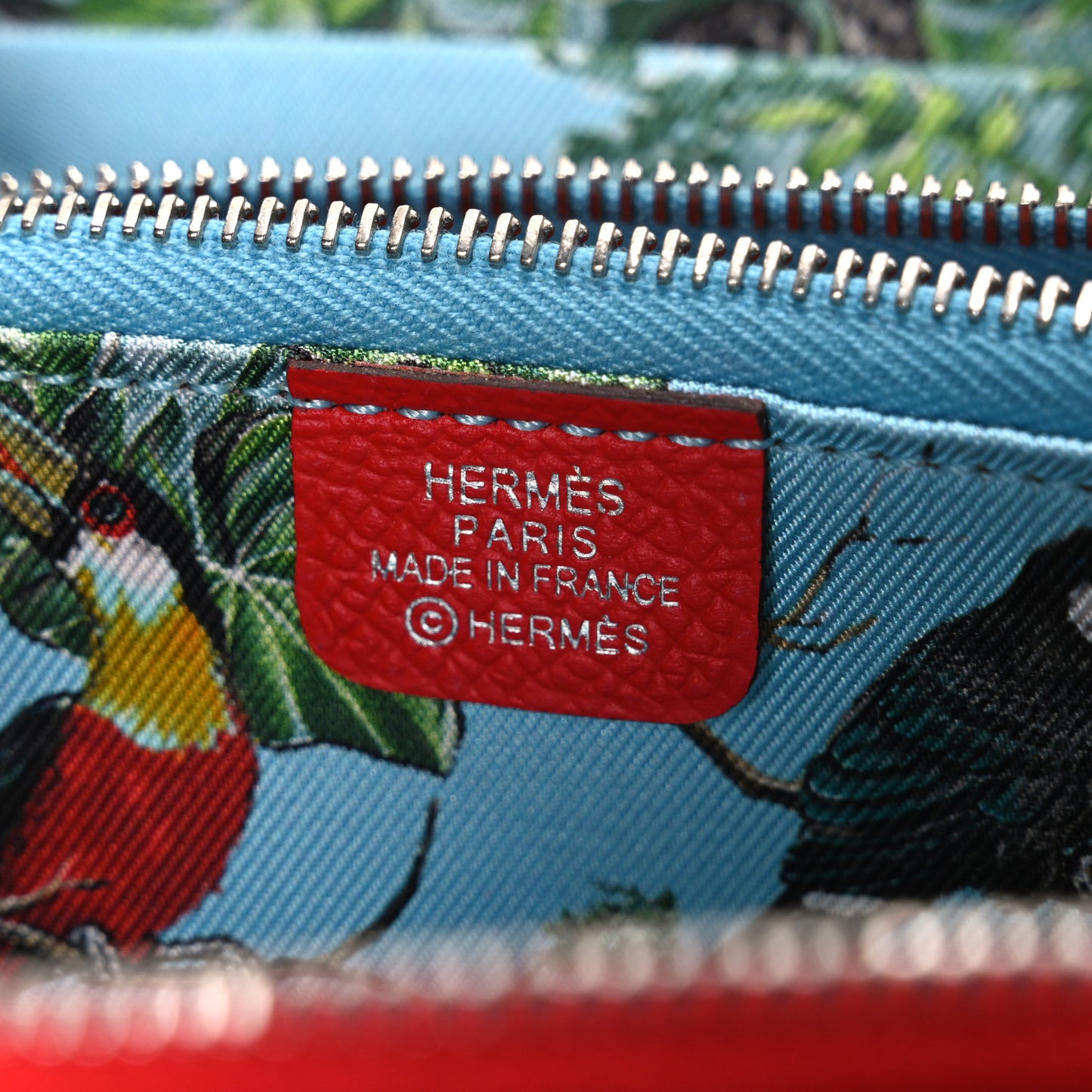 Epsom Silk'in Compact Wallet Vermillon
