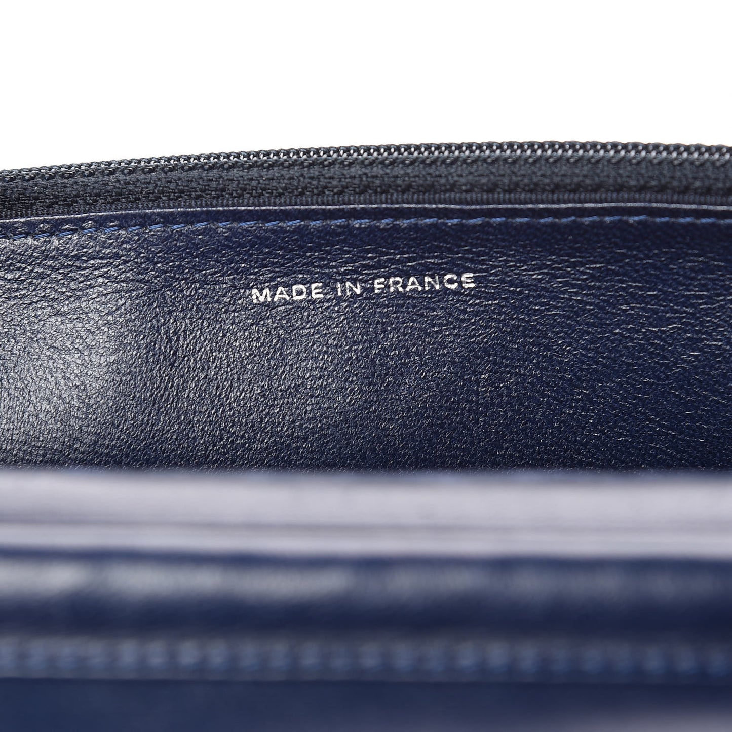 Patent Quilted Wallet On Chain WOC Blue