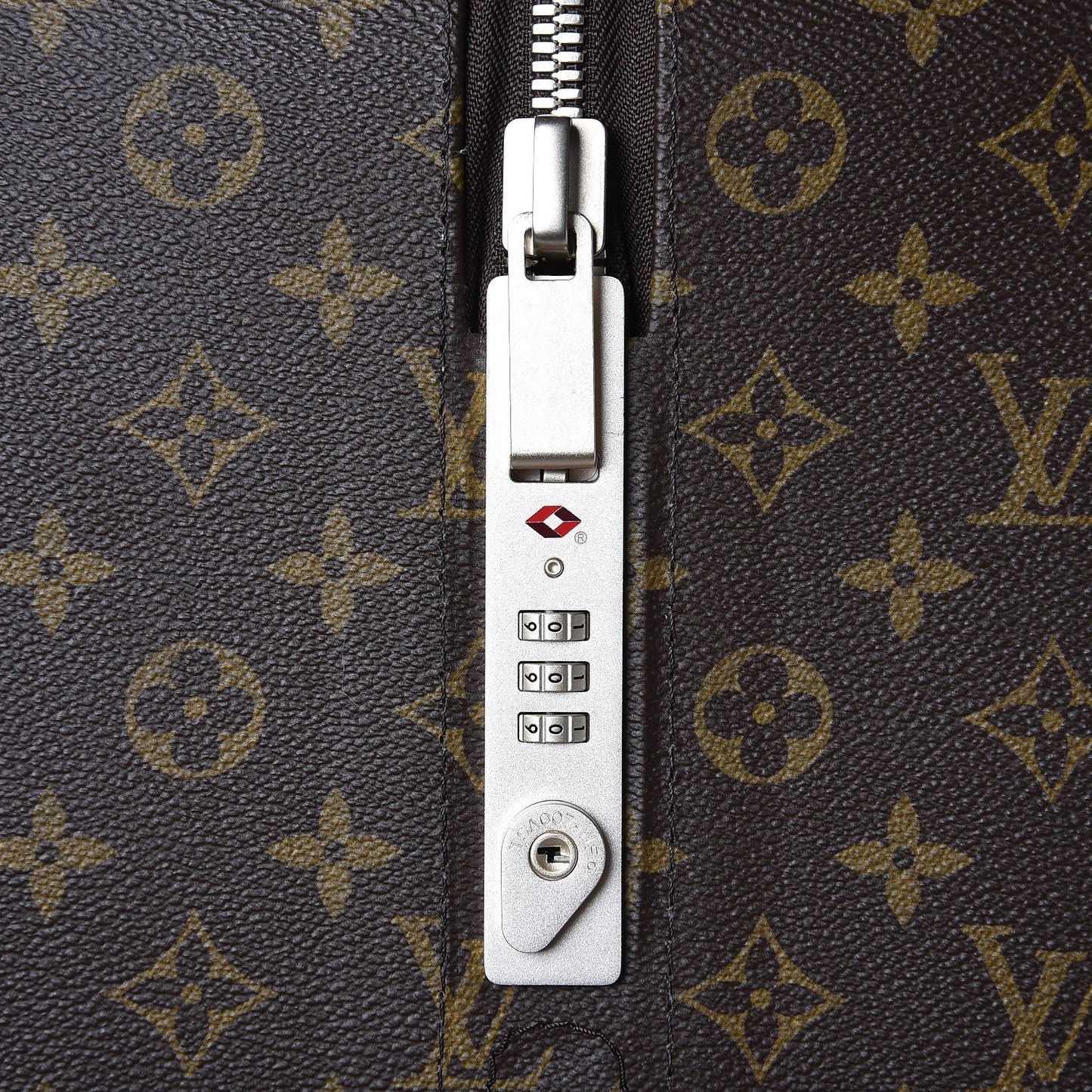 Monogram Horizon 70