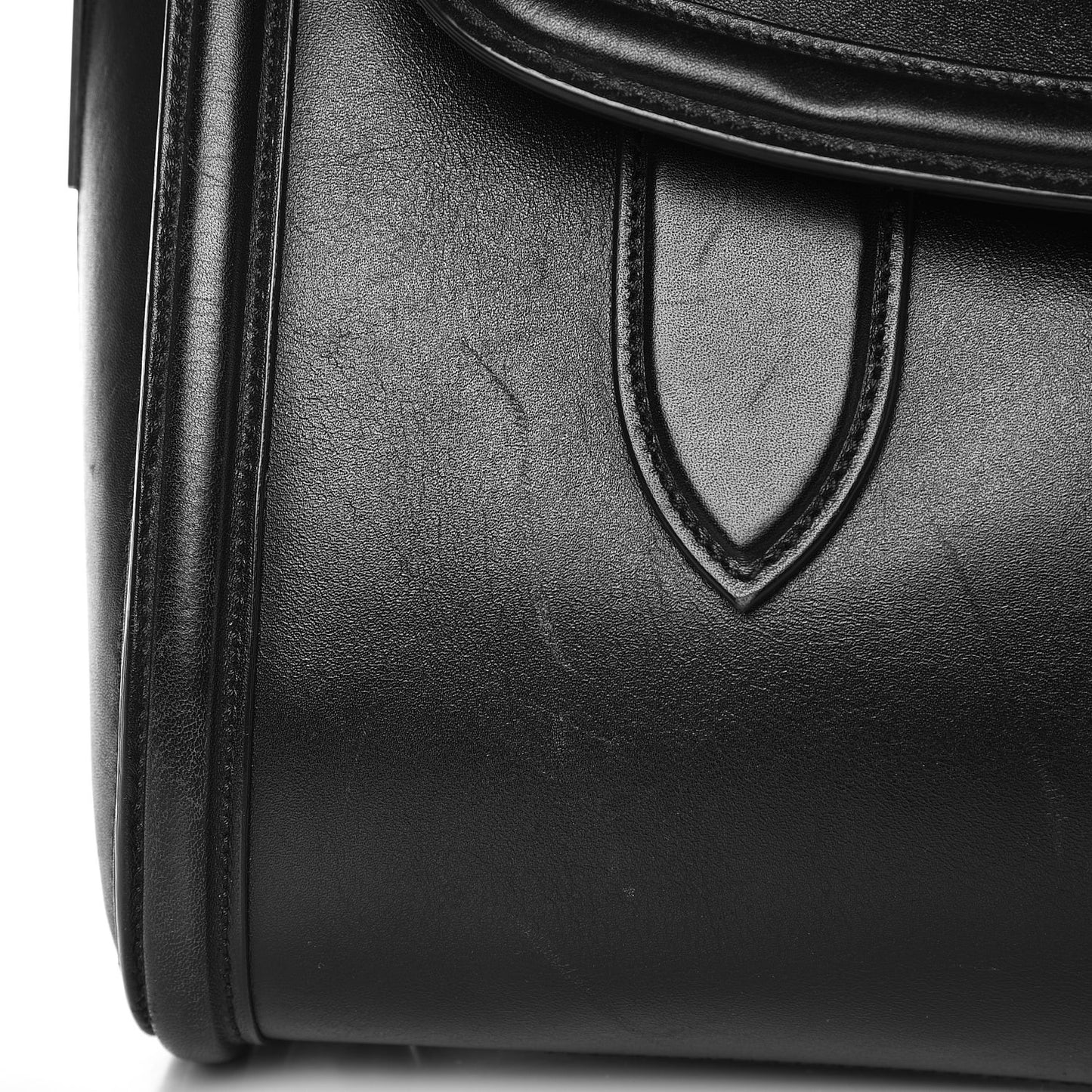 Calfskin Small Heroine Black