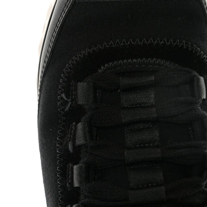 Chanel Velvet Calfskin Mixed Fibers CC Sneakers 37 Black 18 of 23