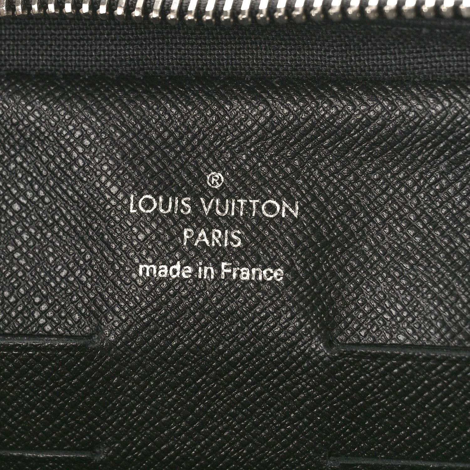 Louis Vuitton Taiga Neo Pavel Black 7 of 10