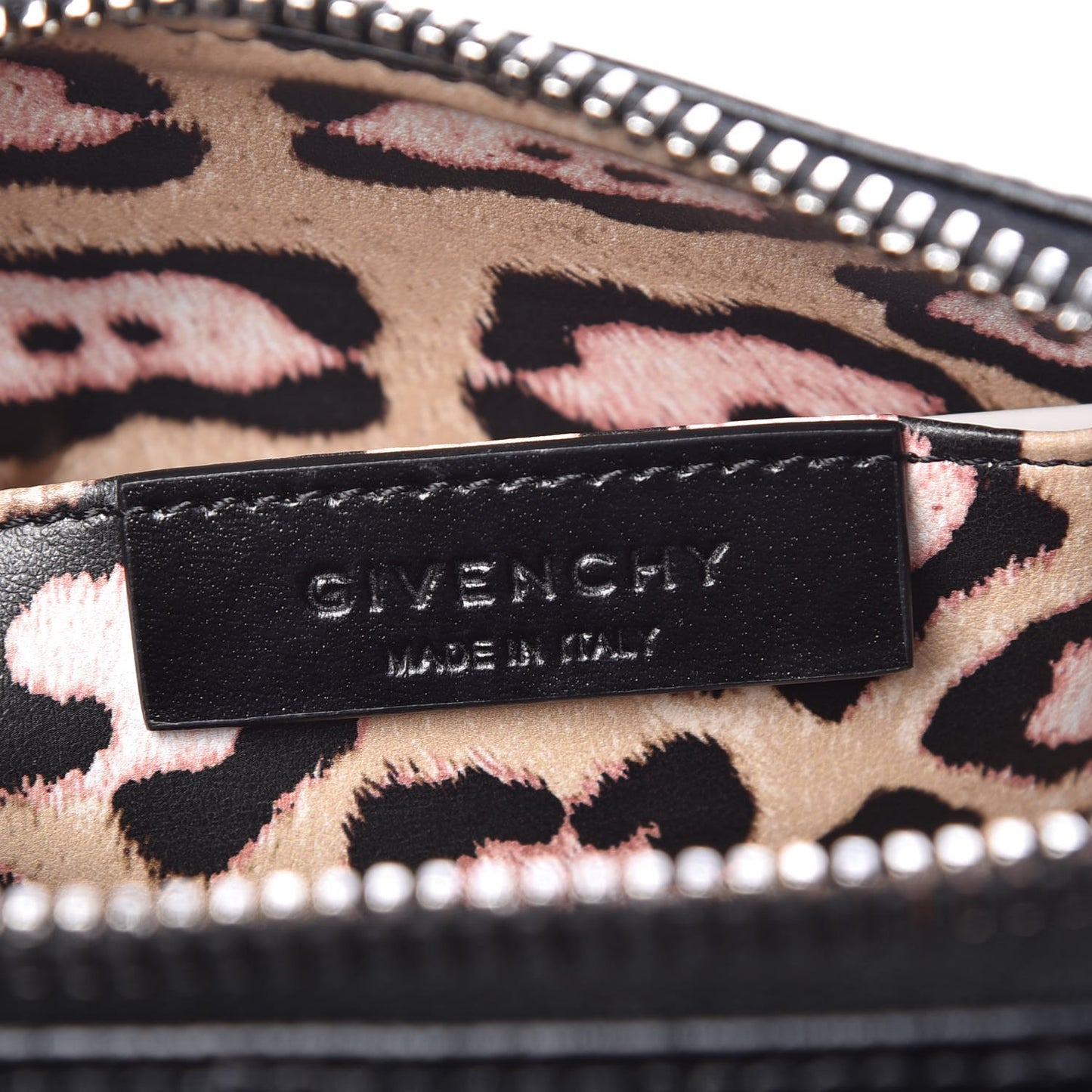 Shiny Lord Calfskin Small Antigona Beauty Wristlet Black