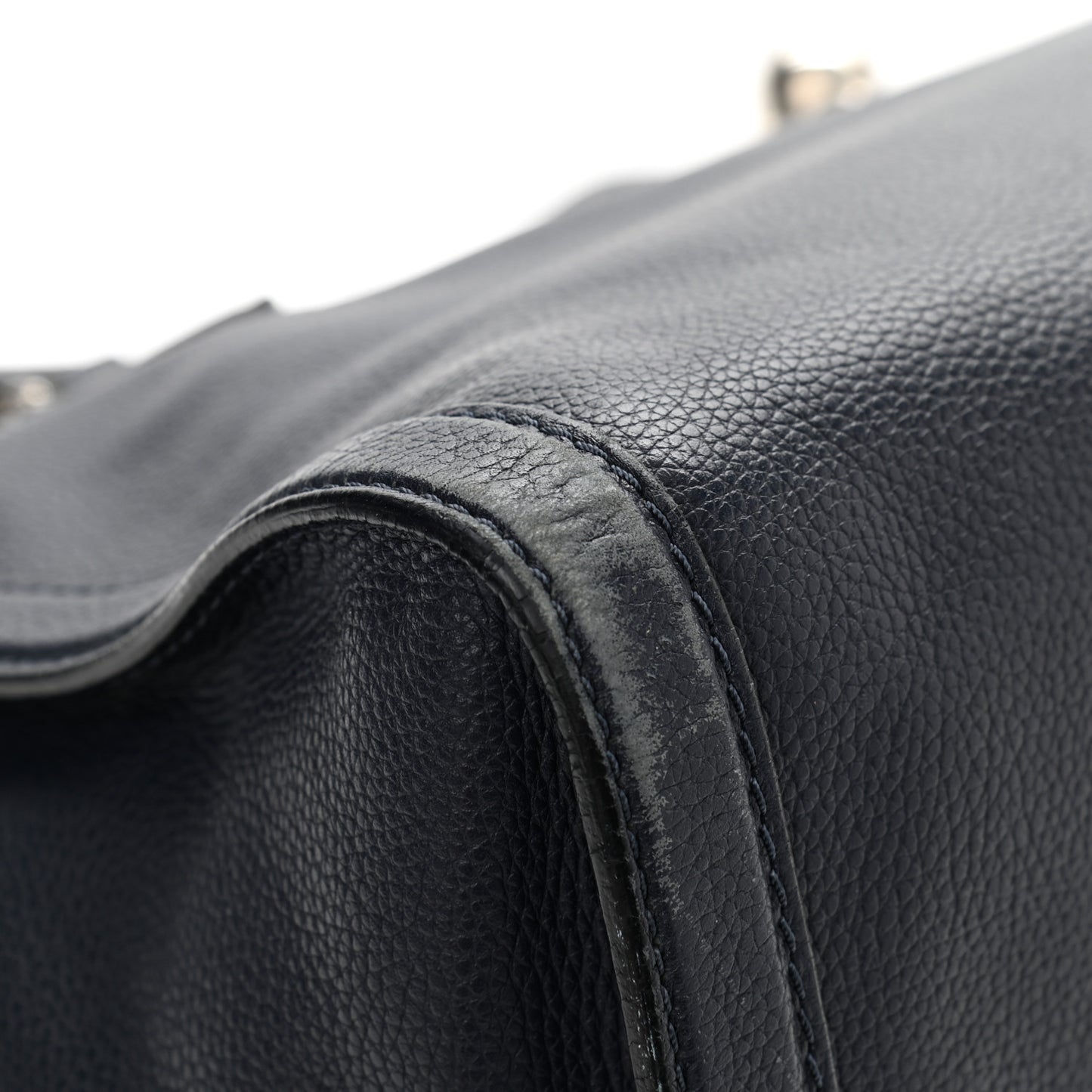 Pebbled Calfskin Large Skull Padlock Zip Around Tote Navy