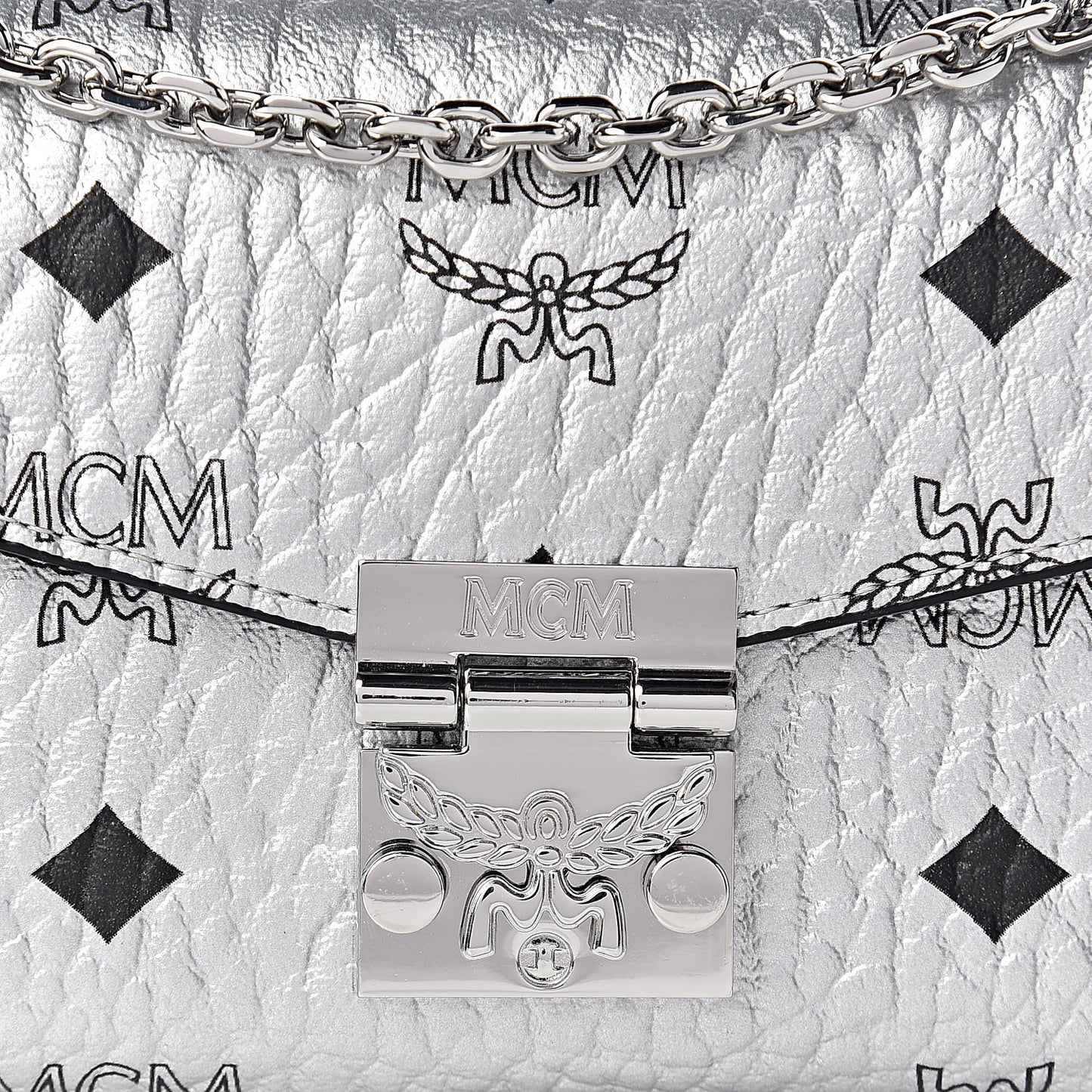Metallic Visetos Patricia Wallet On Chain Silver