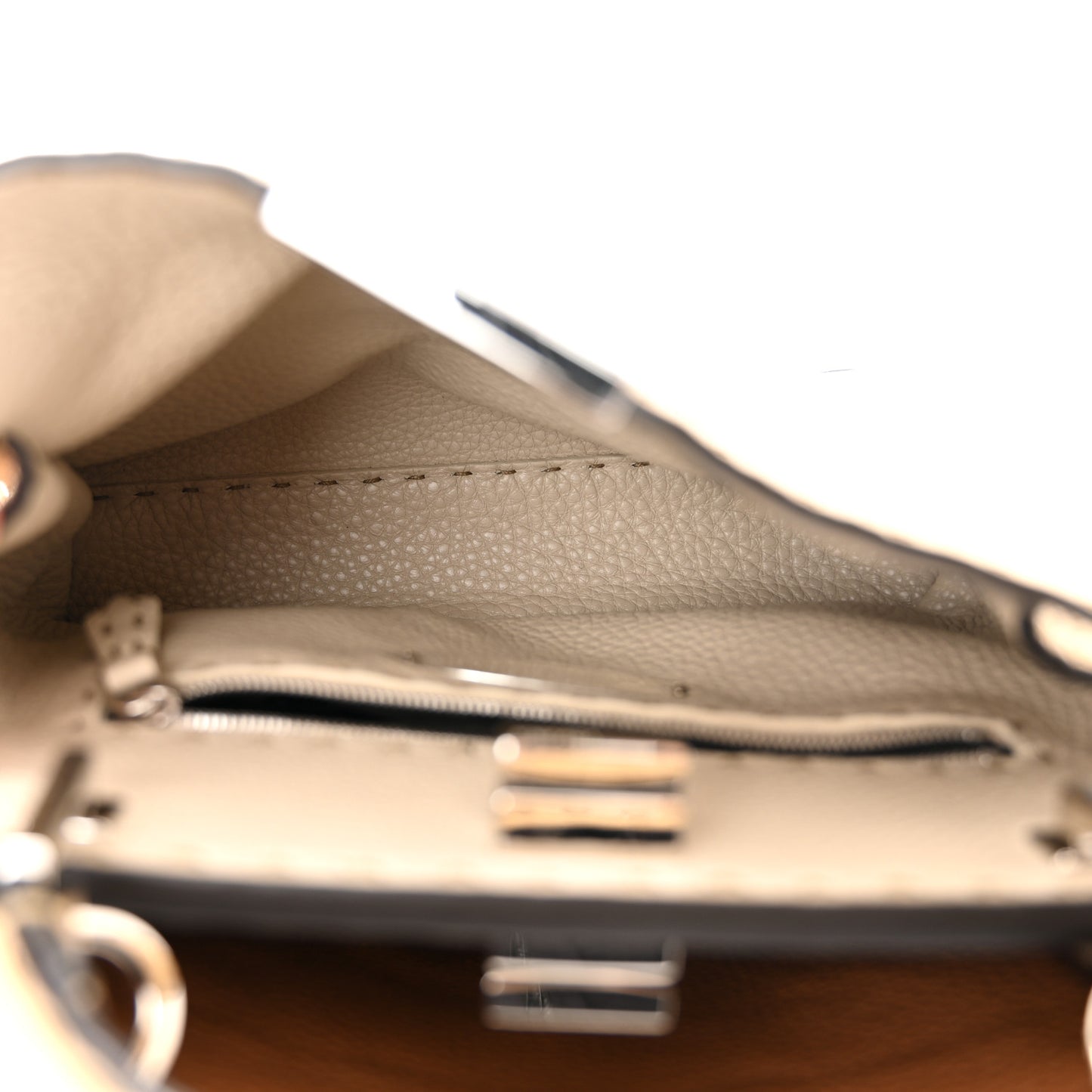 Cuoio Romano Selleria Medium Peekaboo Iconic Essentially Satchel Paglia Latte Mou