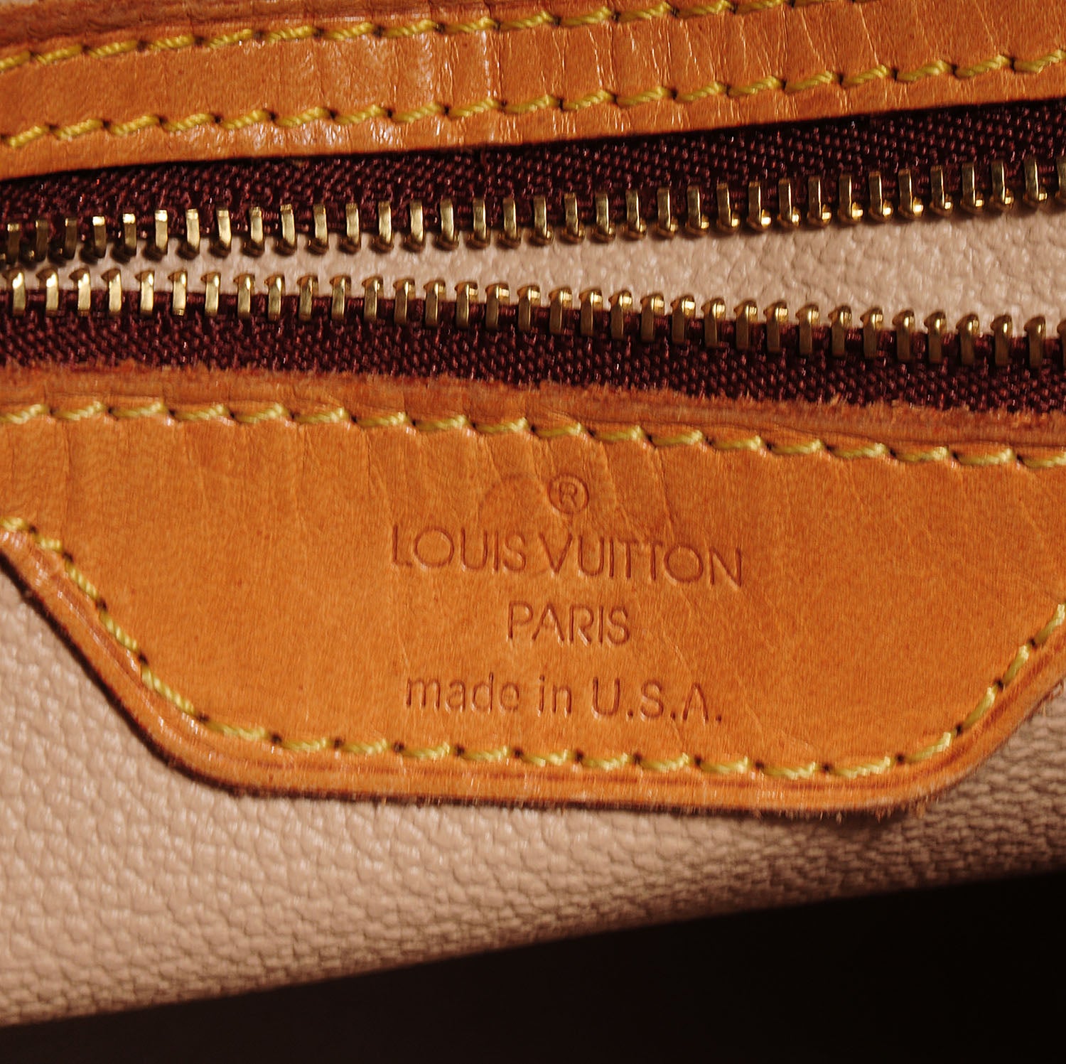 Louis Vuitton Monogram Petit Bucket 23 6 of 9
