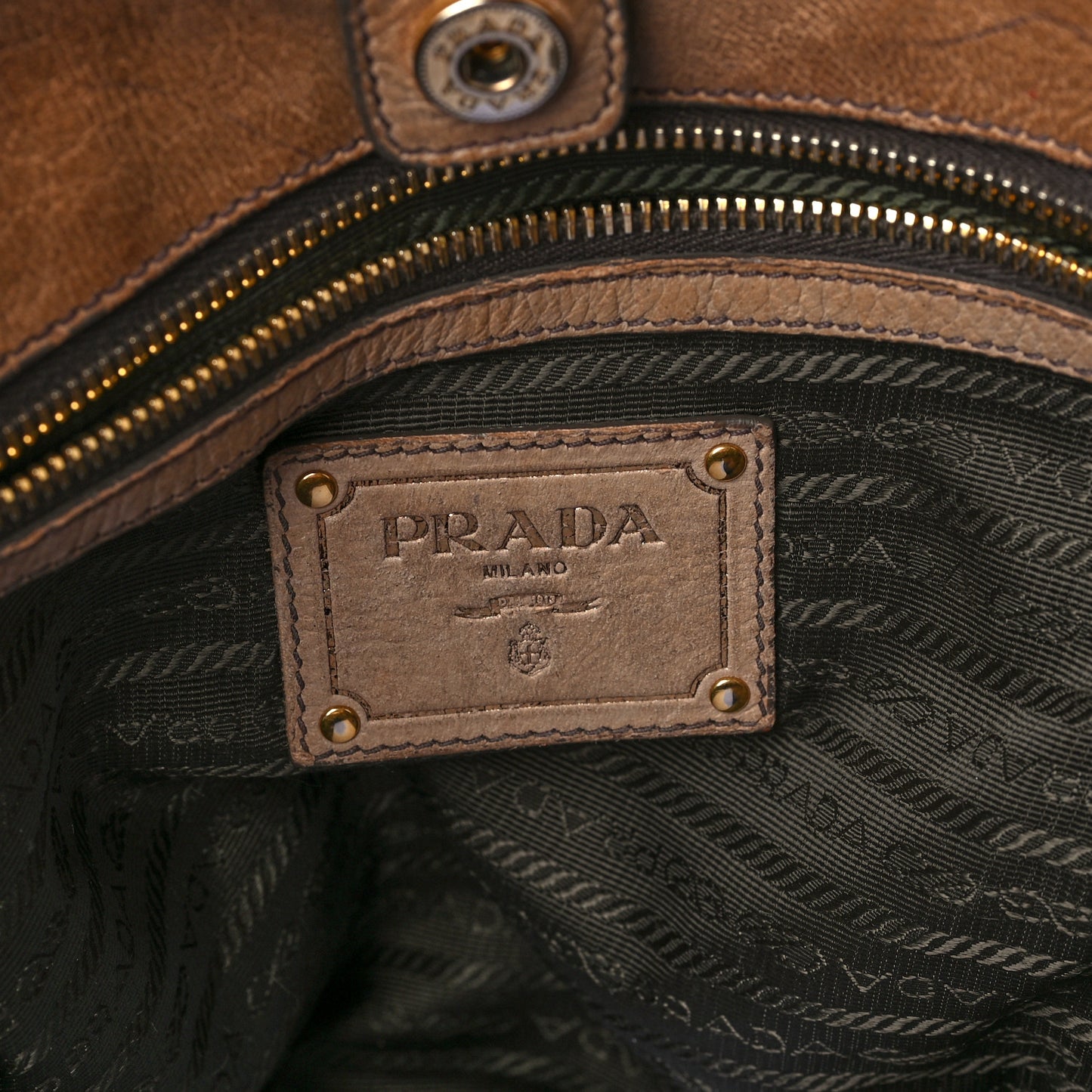 Vitello Daino Pushlock Shoulder Bag Brown