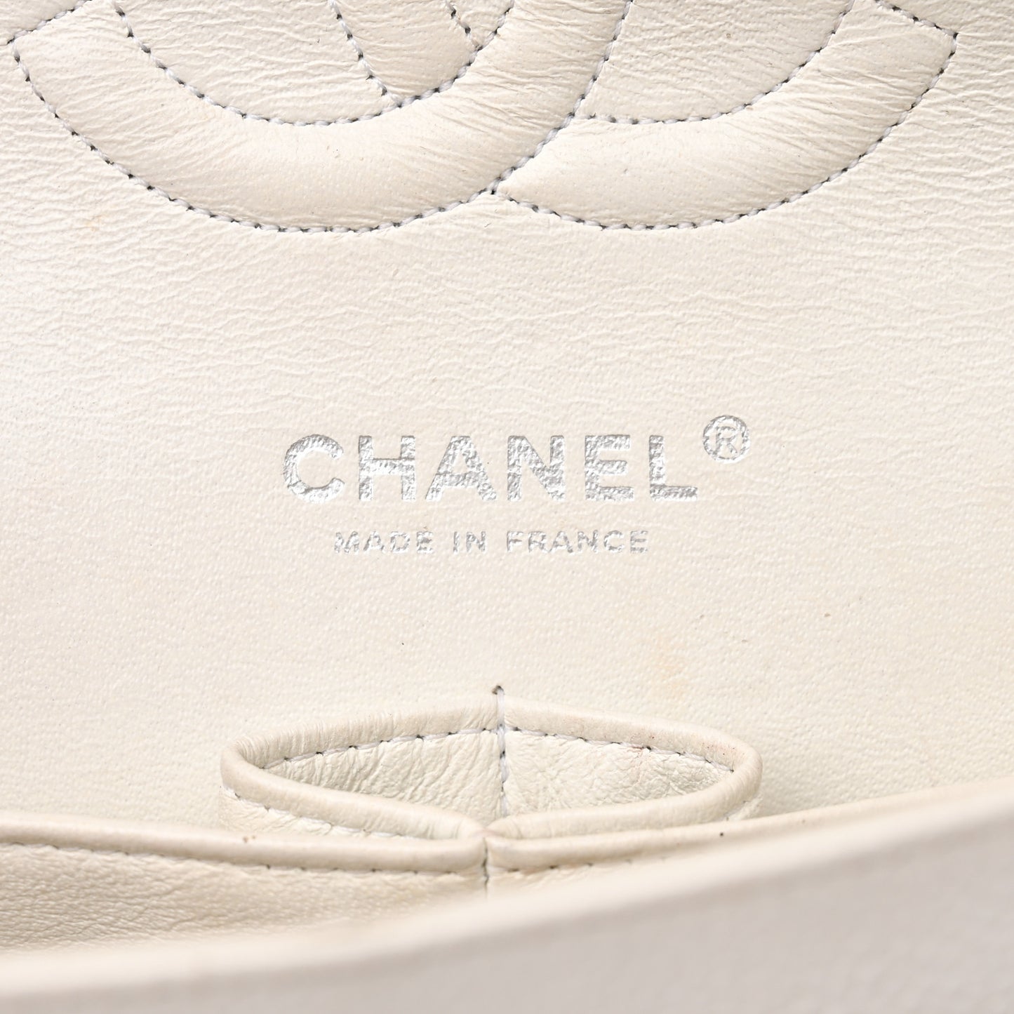 Caviar Quilted Medium Double Flap Bijoux Chain White