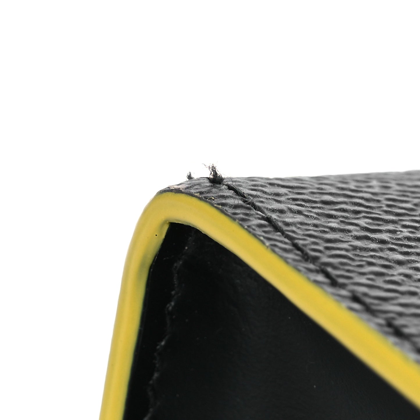 Damier Graphite Pochette Voyage MM Yellow
