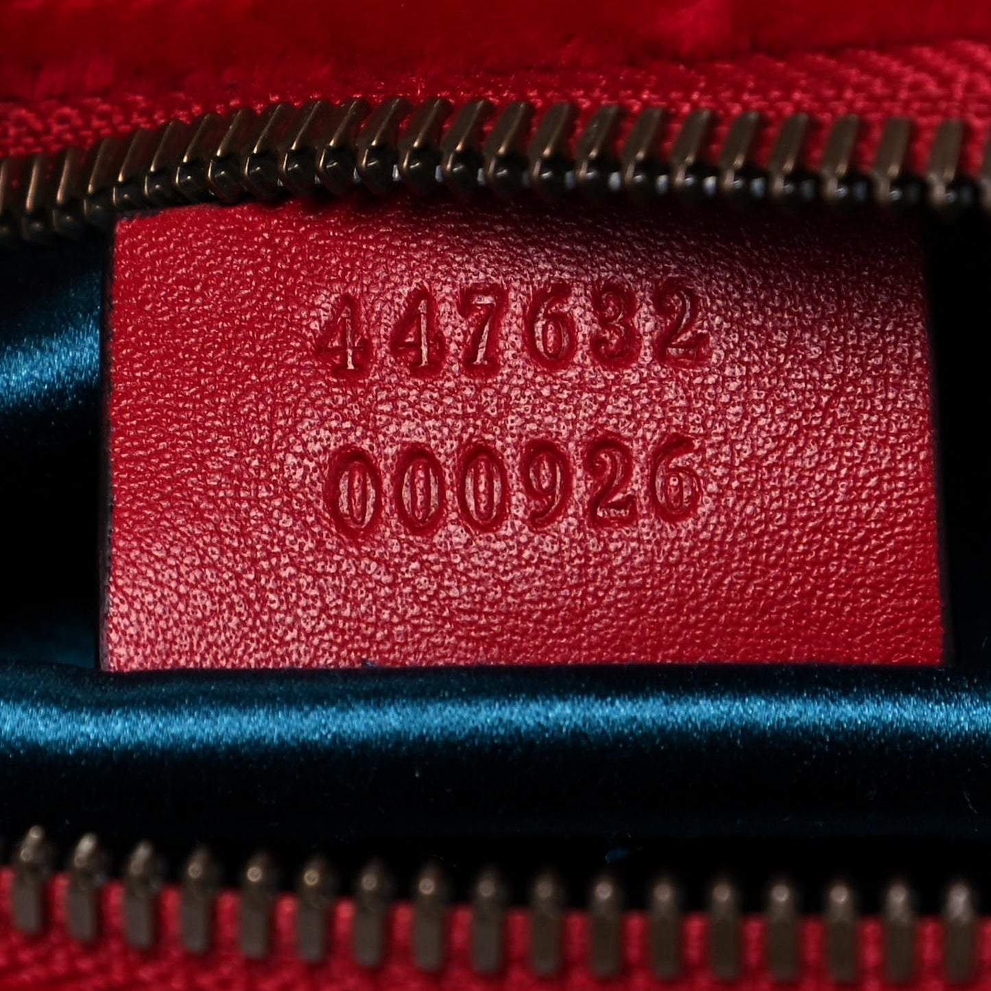 Velvet Matelasse Small GG Marmont Chain Shoulder Bag Hibiscus Red