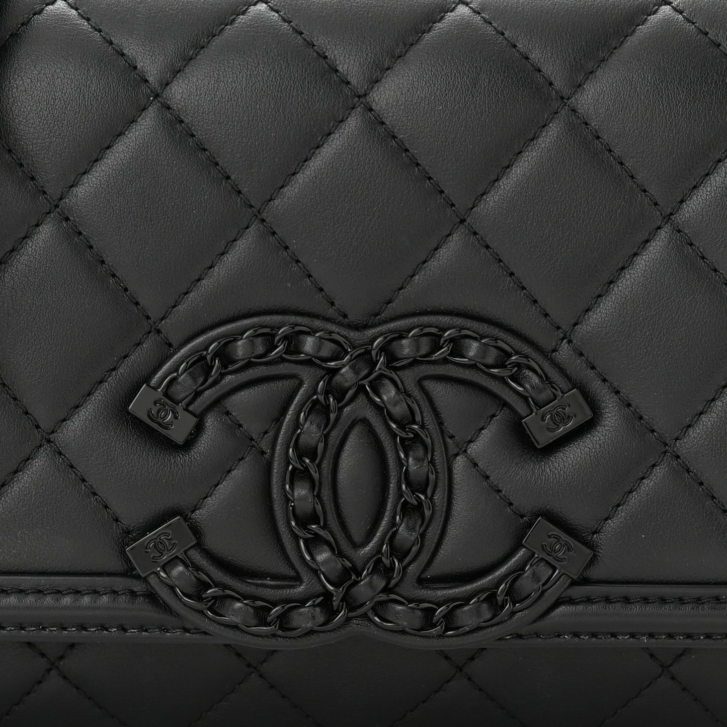 Lambskin Quilted Small CC Filigree Flap Black