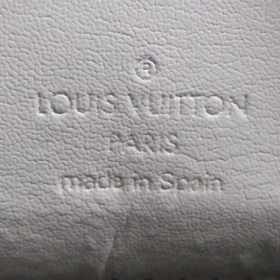 Louis Vuitton Vernis Houston Silver 8 of 9