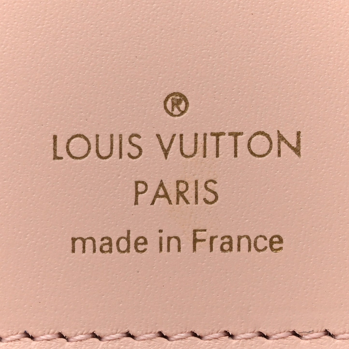 Taurillon Capucines Compact Wallet Rose