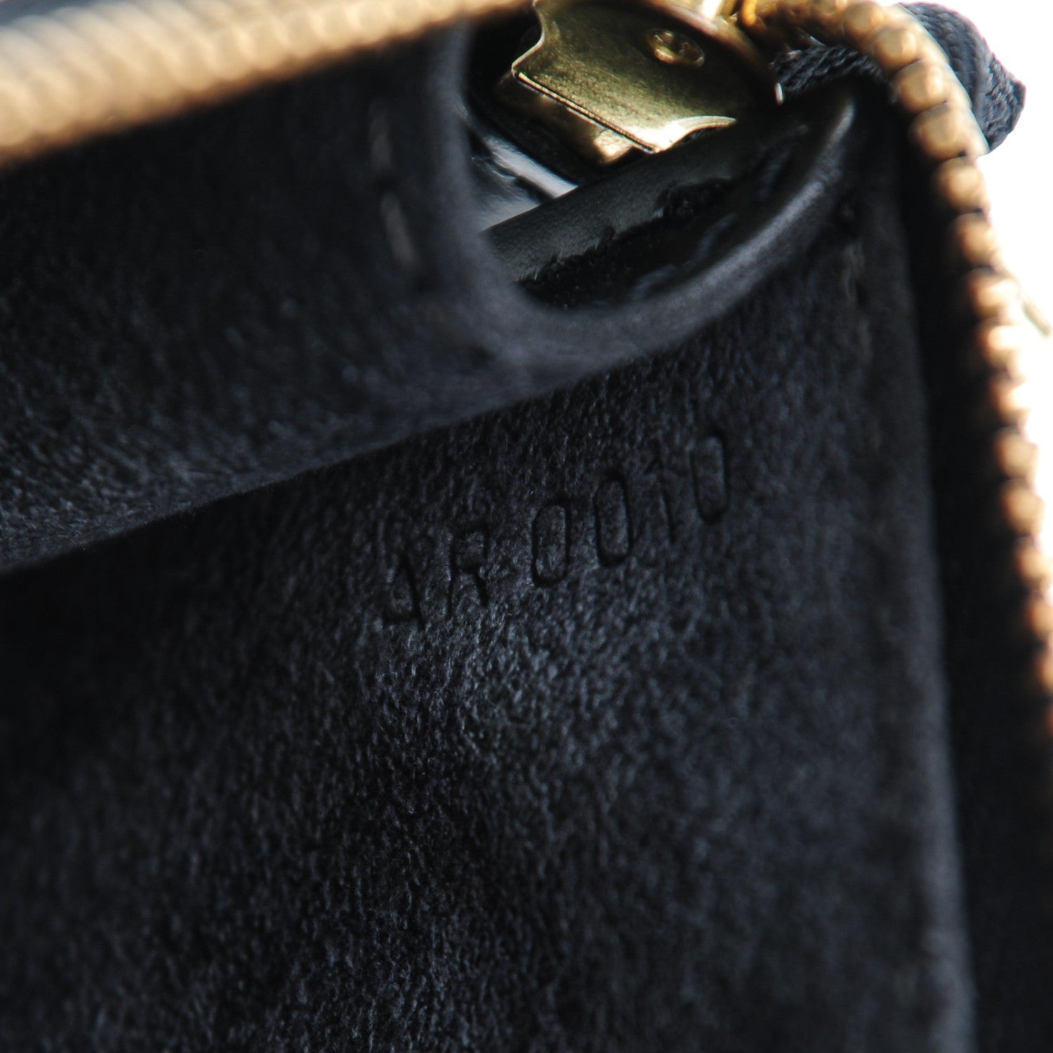 Louis Vuitton Epi Pochette Accessories 24 Black 7 of 7