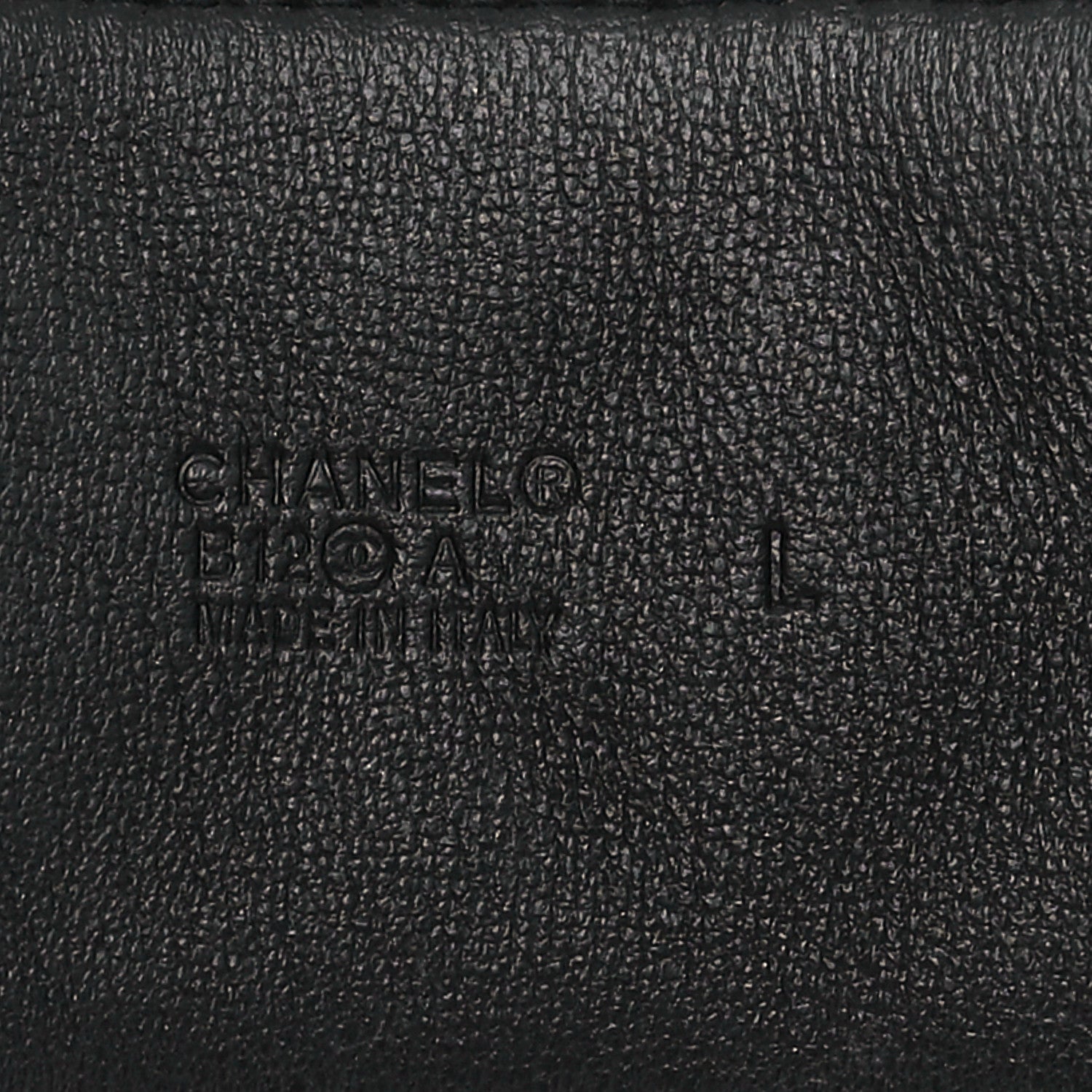 Chanel Lambskin Quilted CC Turnlock Cuff L Black 4 of 4