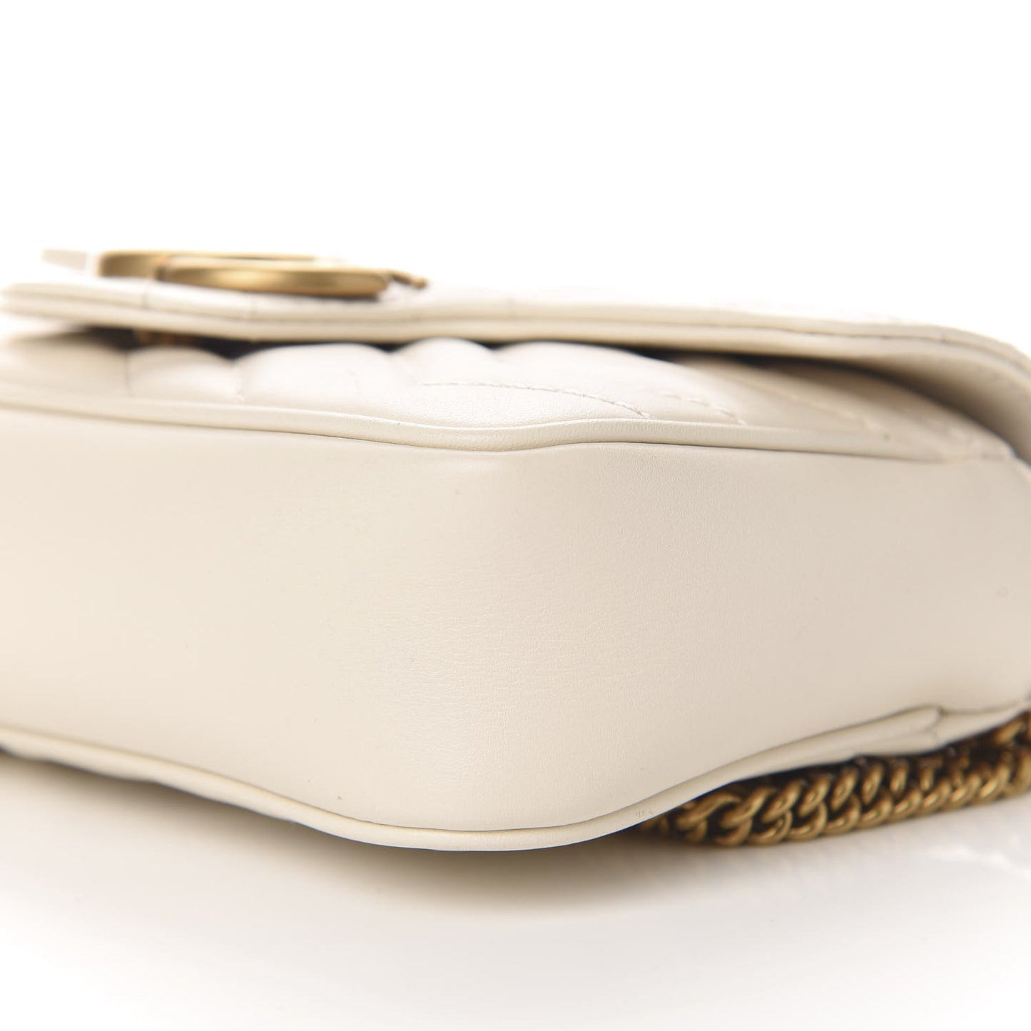 Calfskin Matelasse Super Mini GG Marmont Shoulder Bag White