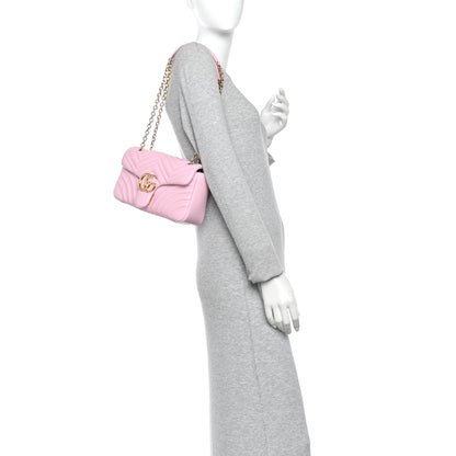Gucci Lambskin Matelasse Medium GG Marmont Shoulder Bag Light Pink 2 of 13