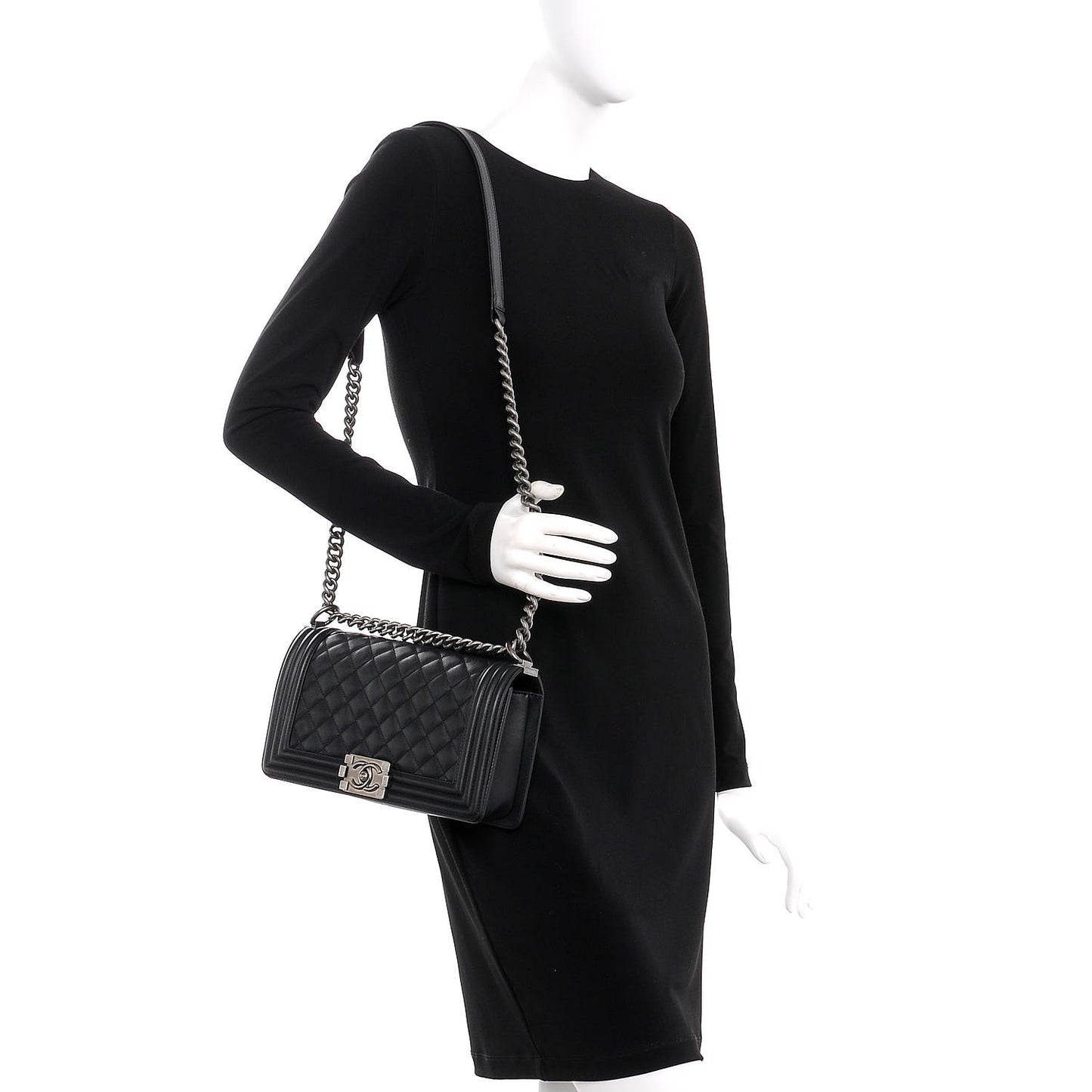 Calfskin Quilted Medium Boy Flap Black
