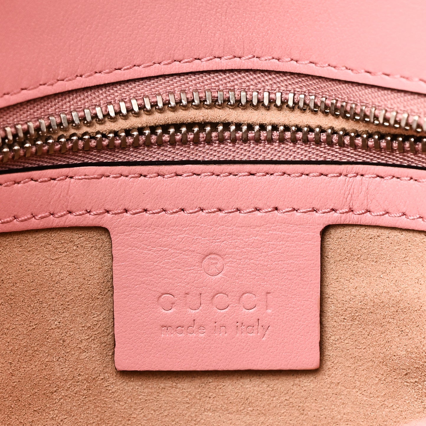 Calfskin Matelasse Small GG Marmont Shoulder Bag Wild Rose