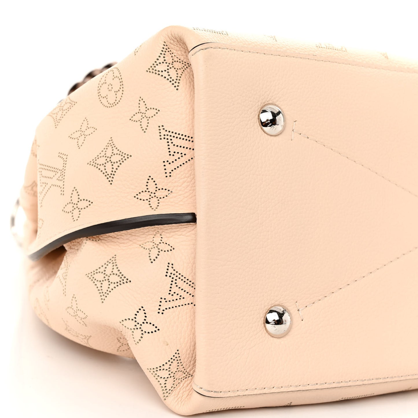 LOUIS VUITTON Mahina Carmel Hobo Creme