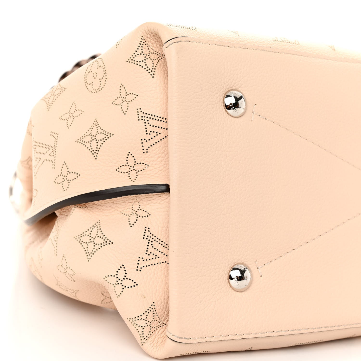 Louis Vuitton LOUIS VUITTON Mahina Carmel Hobo Creme 8 of 9