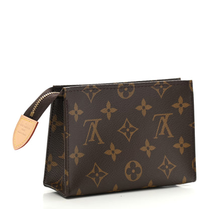 Louis Vuitton Monogram Toiletry Pouch 15 3 of 7