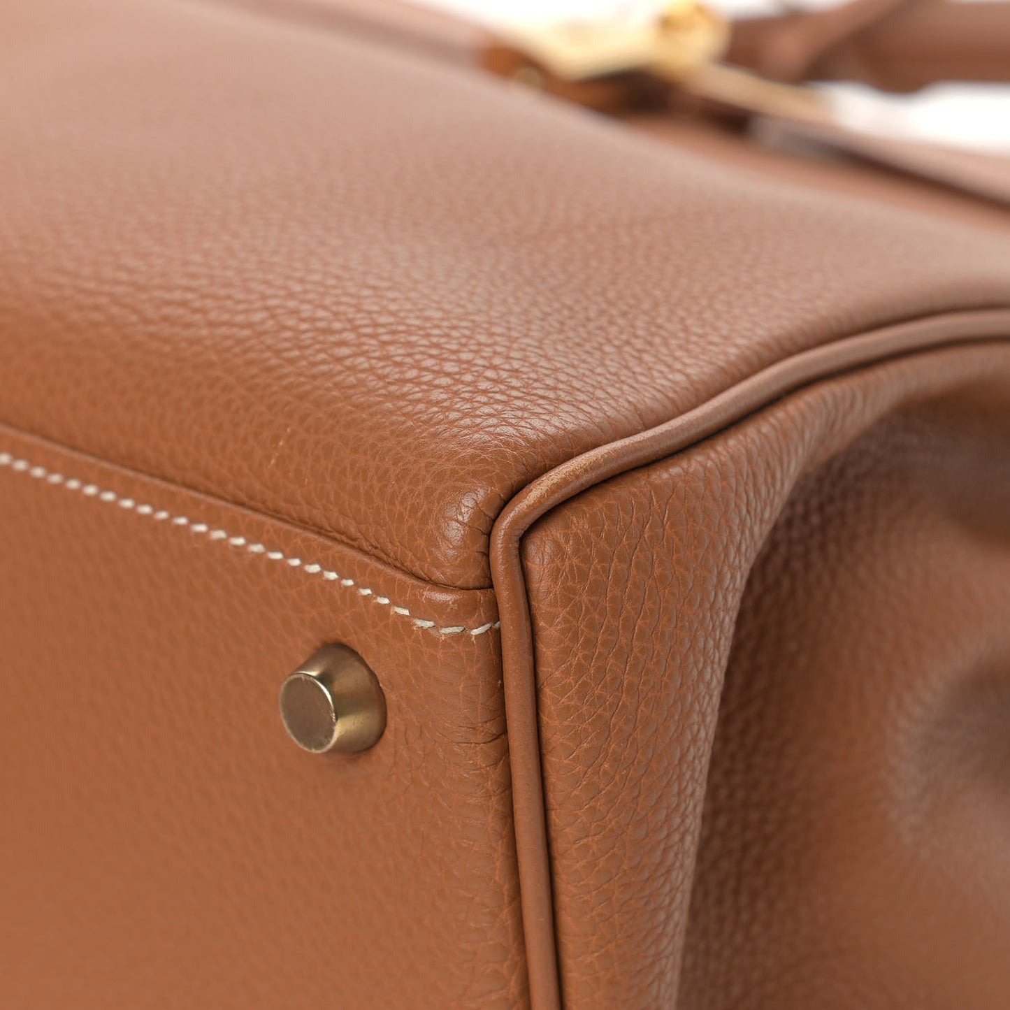 Togo Kelly Retourne 32 Gold