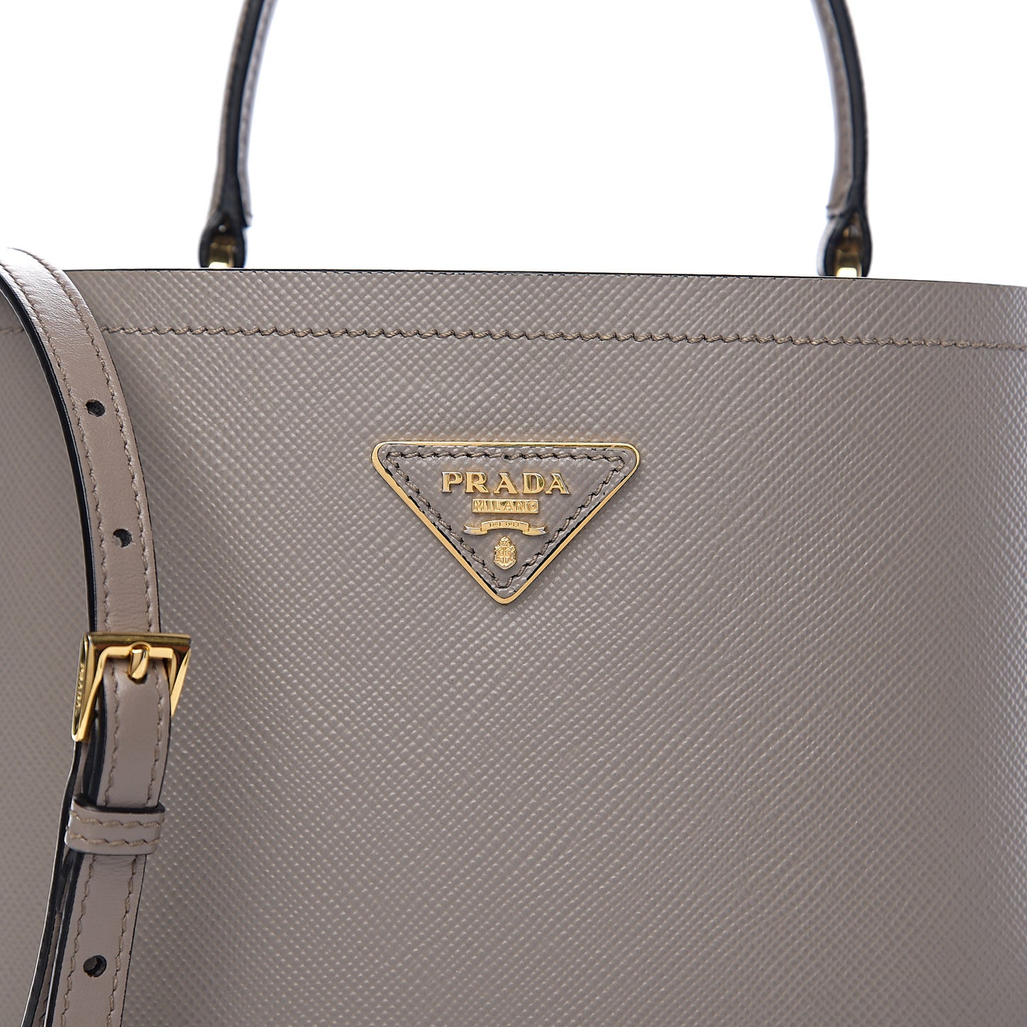 Saffiano Cuir Medium Panier Bucket Bag Argilla Black