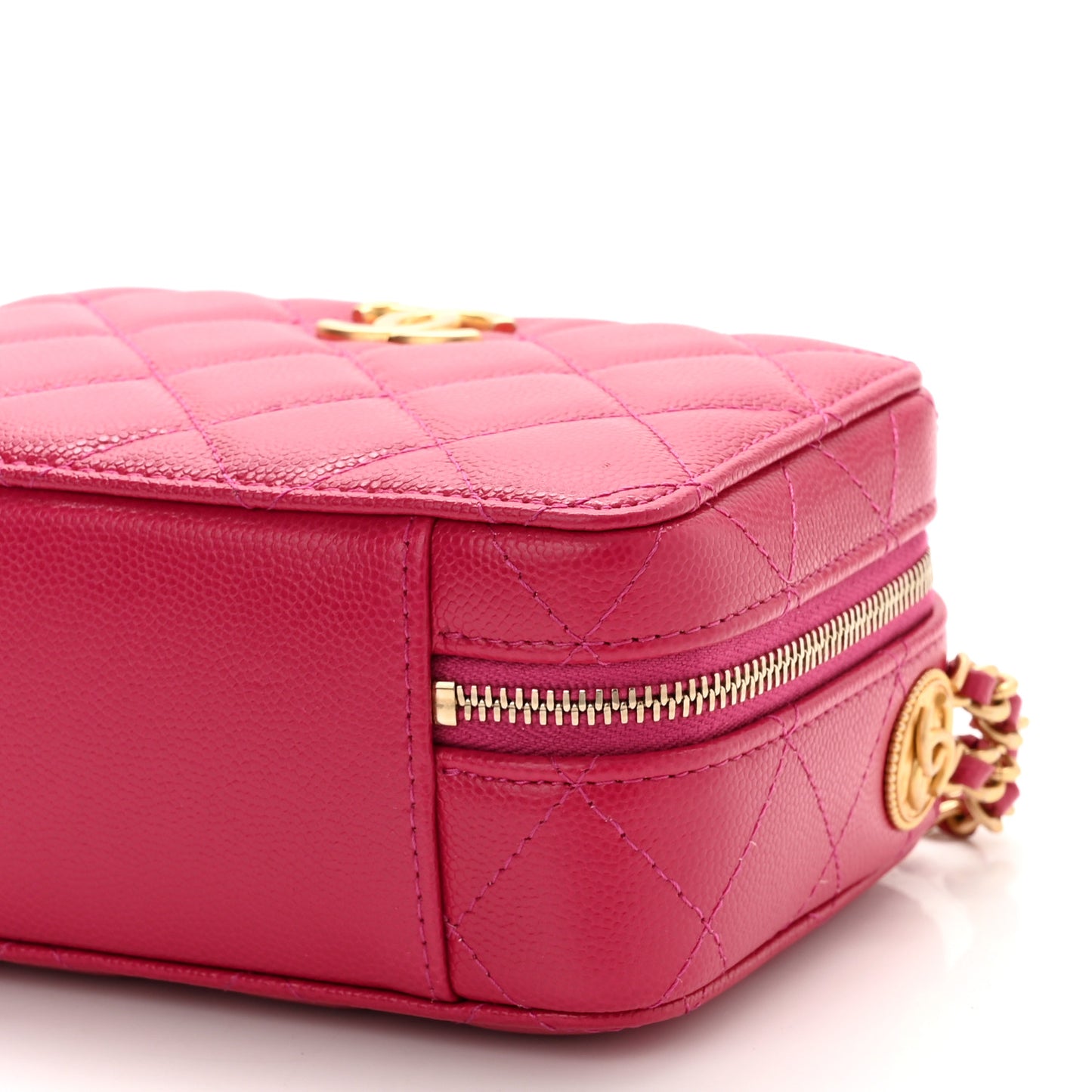 Caviar Quilted Twist Your Buttons Clutch With Chain Fuchsia