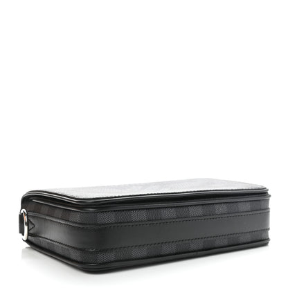 Louis Vuitton Damier Graphite 3D Studio Messenger 4 of 13