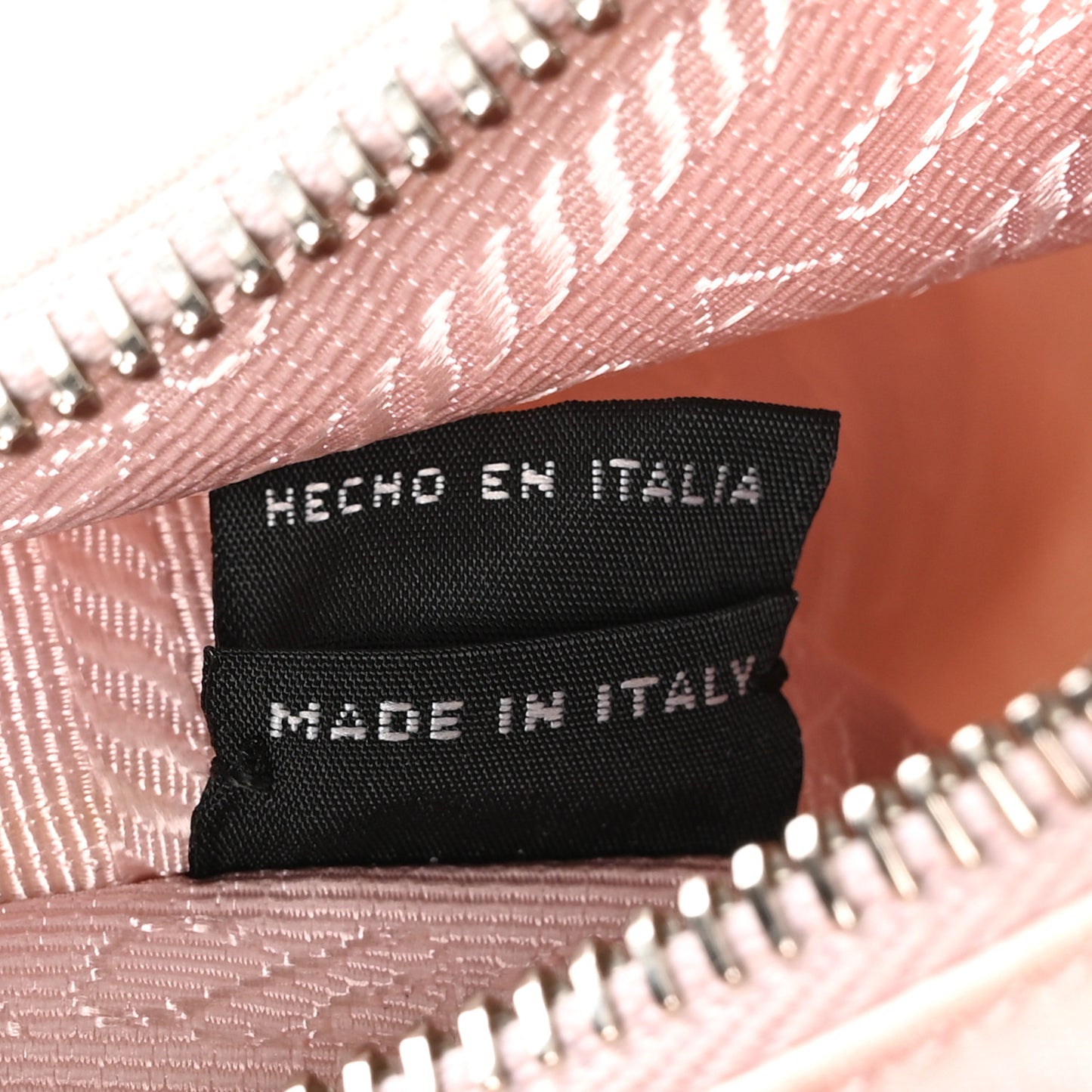 Nylon Re-Edition 2005 Shoulder Bag Alabastro