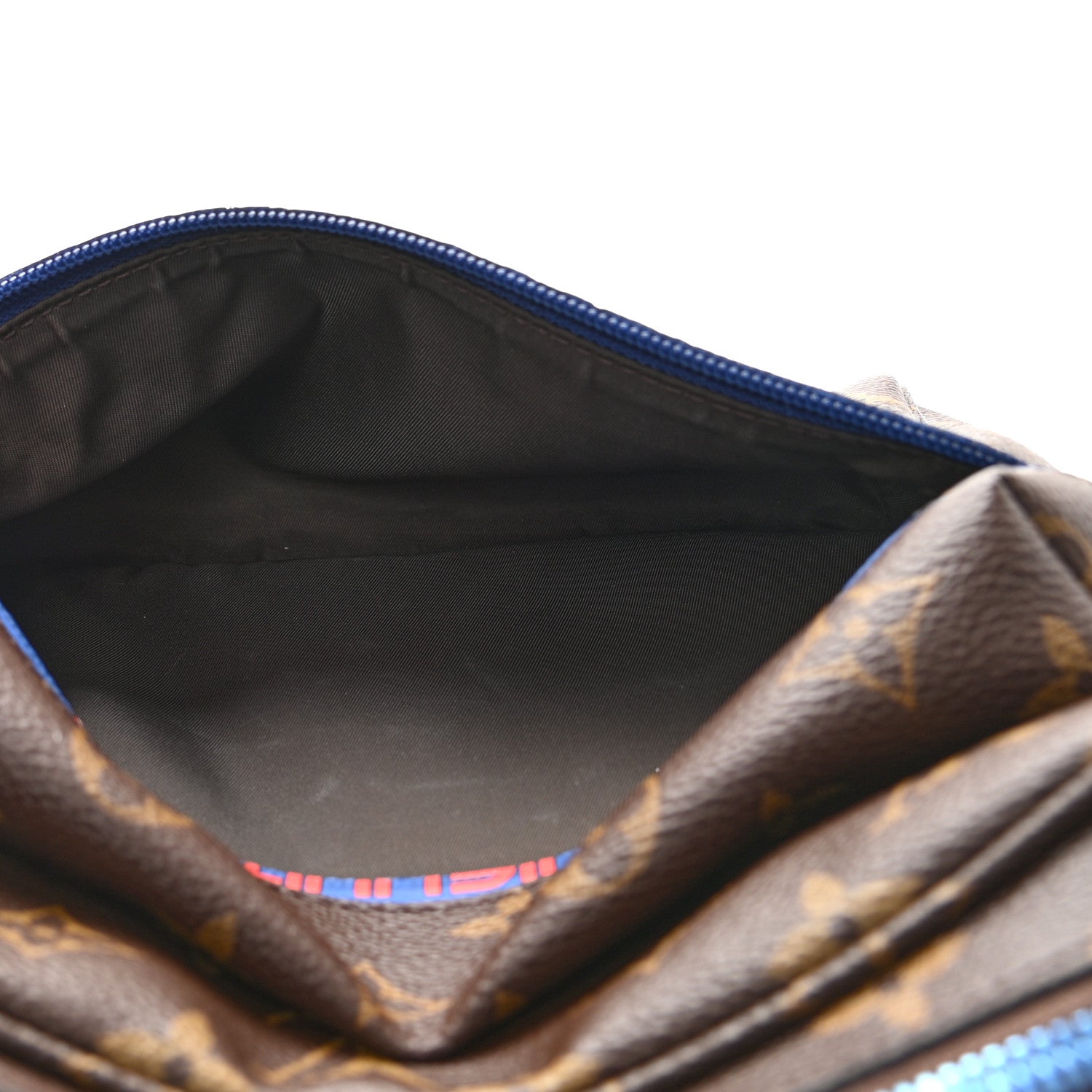 Louis Vuitton Monogram Outdoor Messenger PM 6 of 12