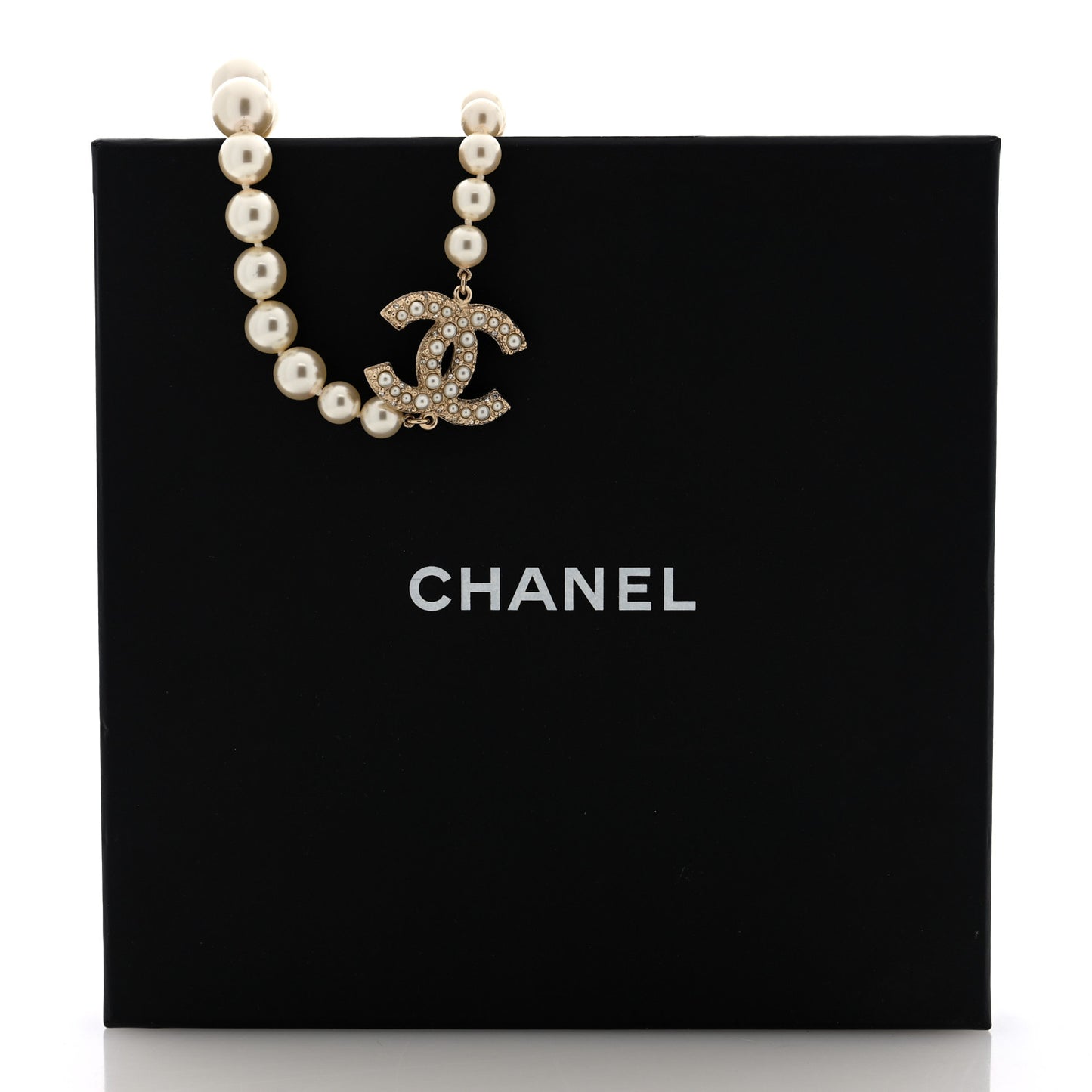 Pearl CC 100th Anniversary Necklace Light Gold