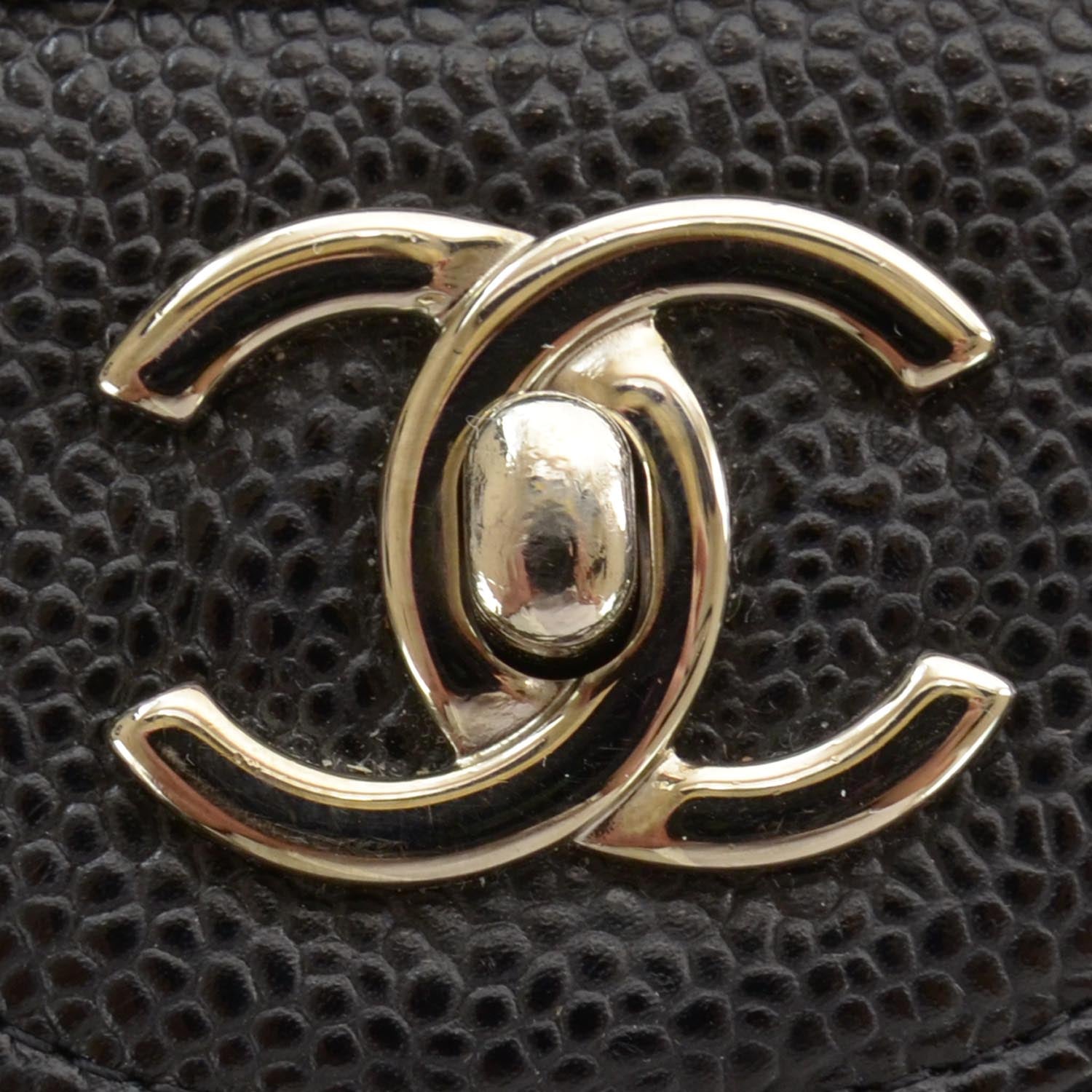 Chanel Caviar Quilted Jumbo Double Flap Black 5 of 9